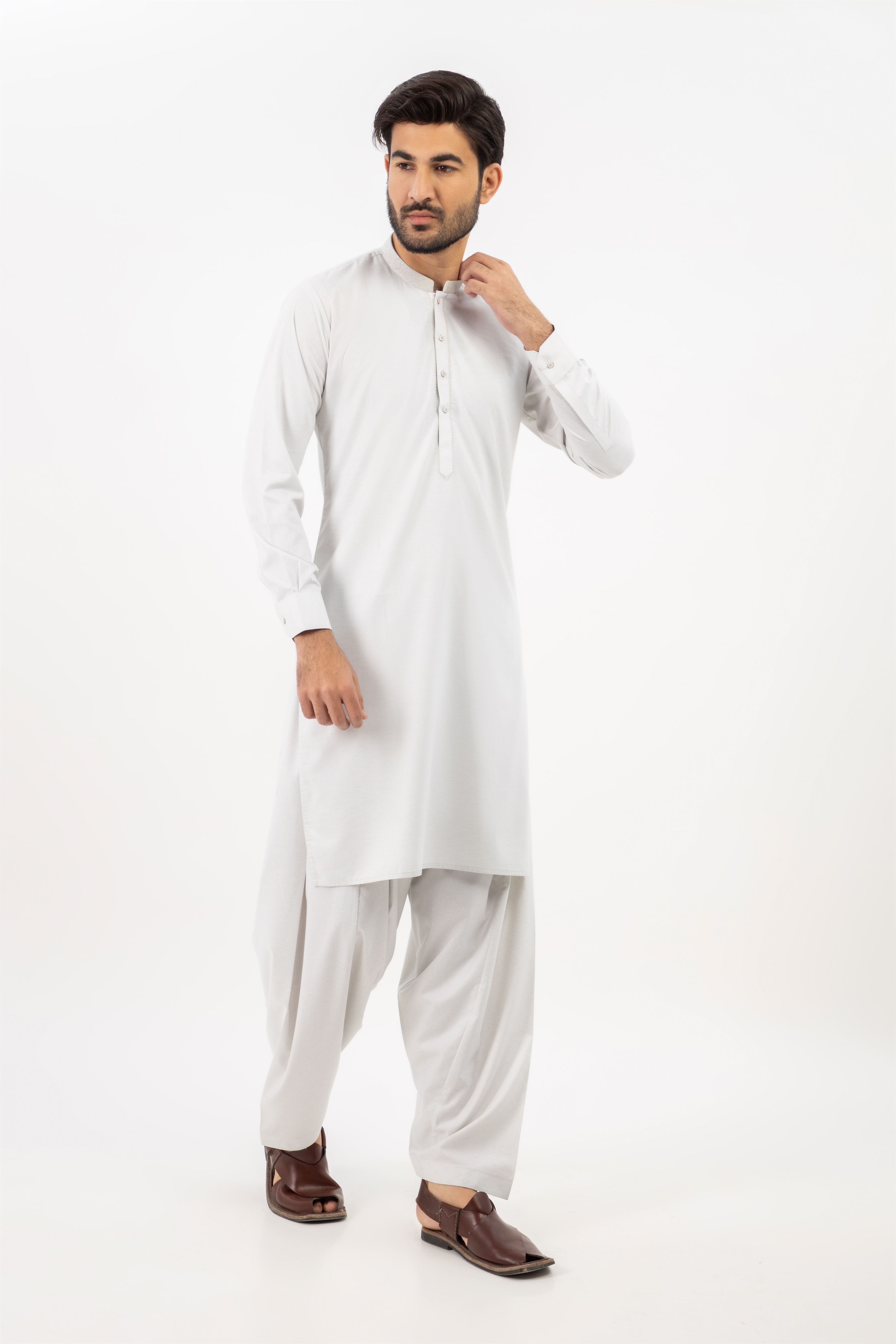 MEN SHALWAR KAMEEZ LIGHT GREY