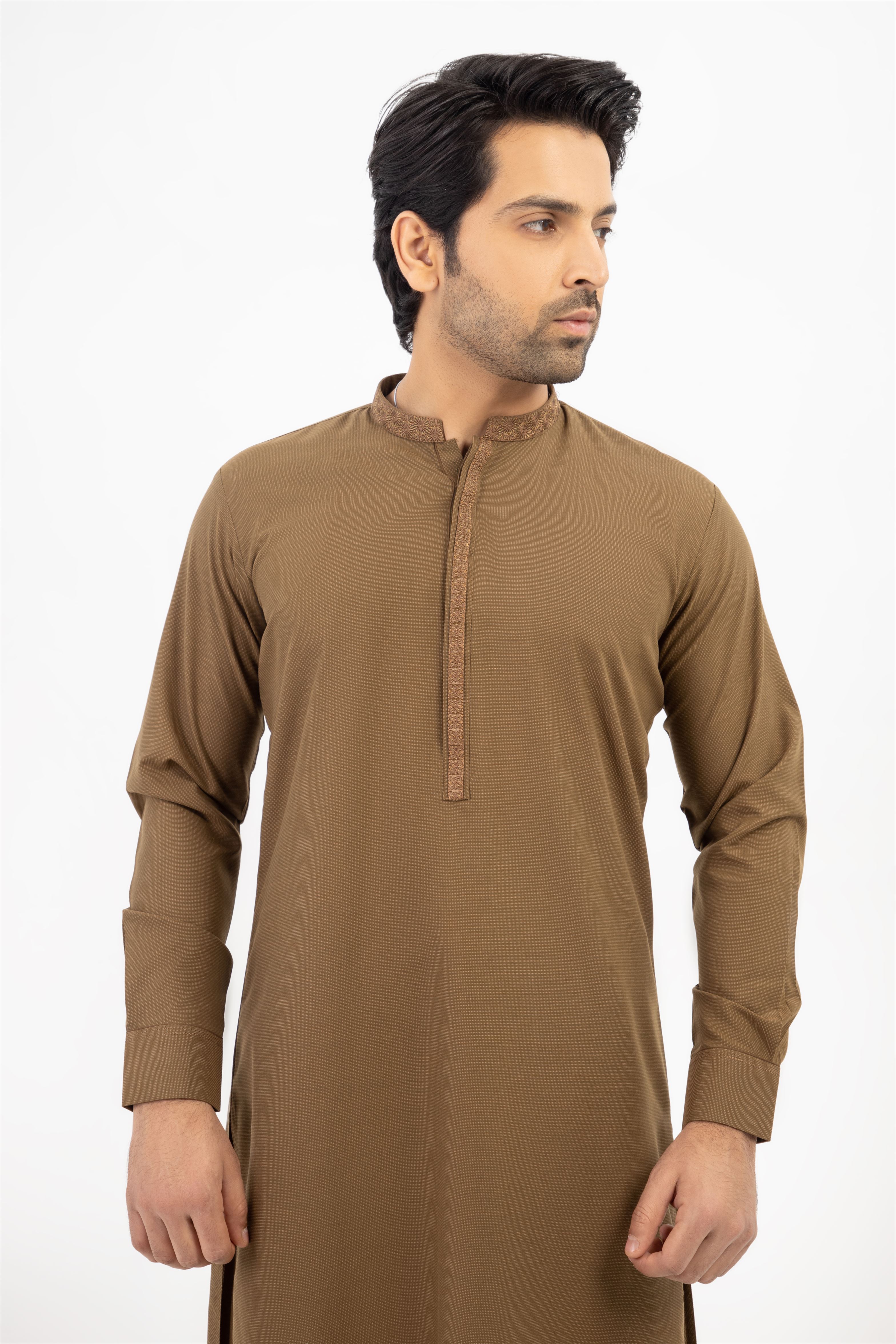 MEN SHALWAR KAMEEZ GOLDEN