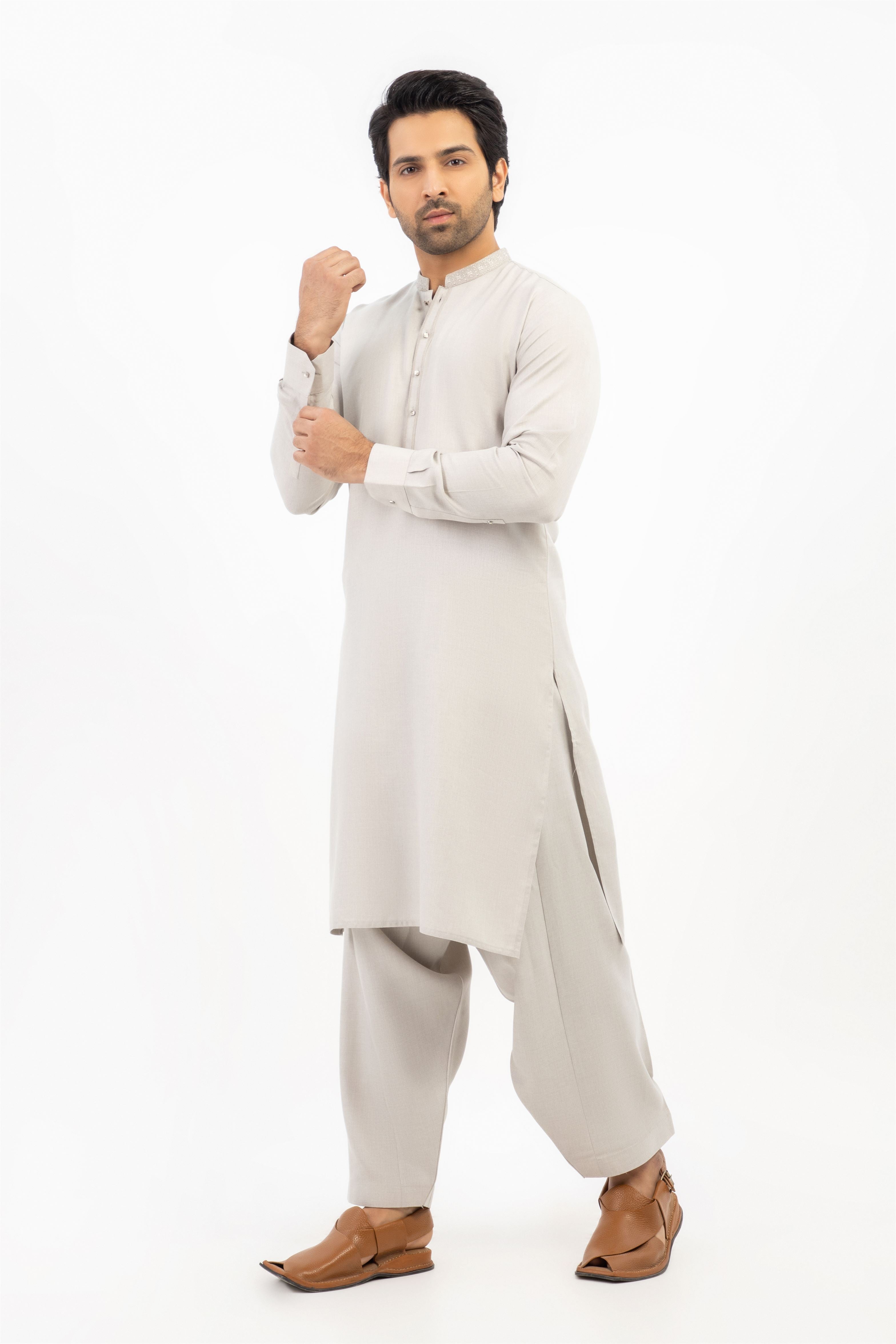 MEN SHALWAR KAMEEZ L.GREY