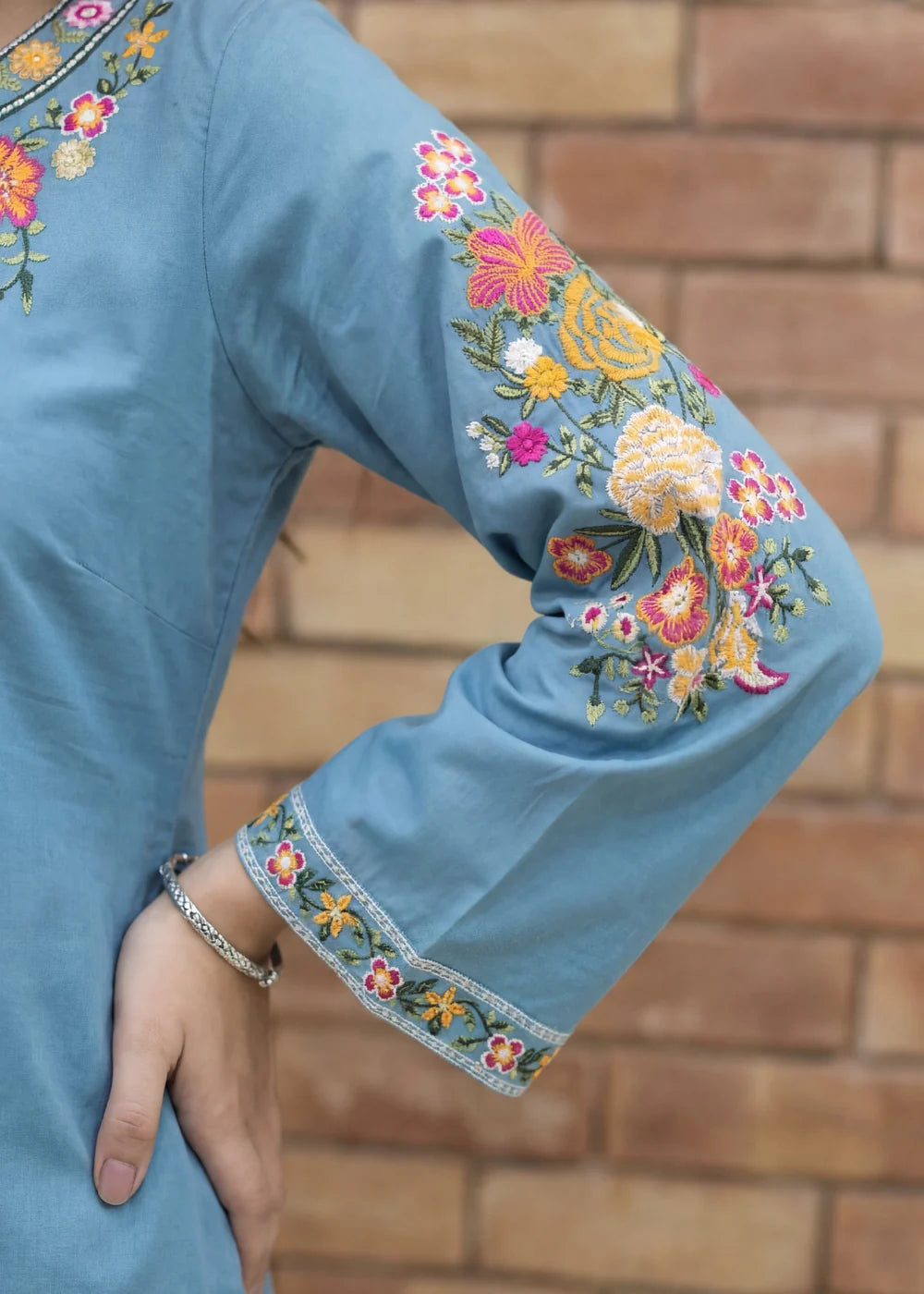 Ayza Blue-Lawn