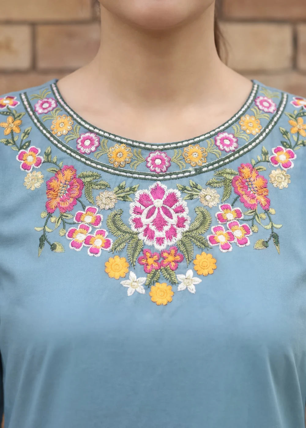 Ayza Blue-Lawn