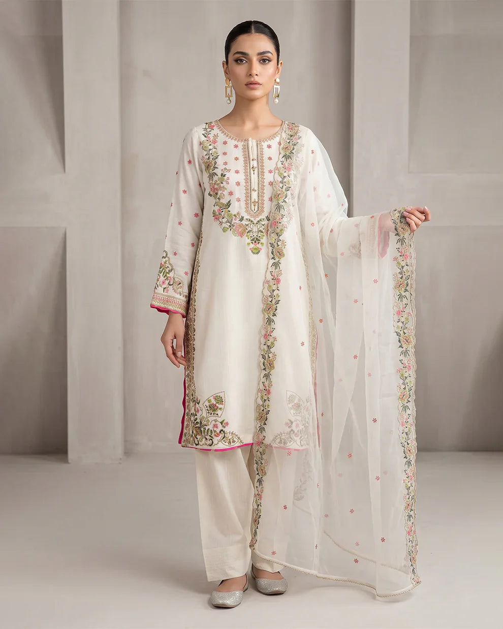 AR-4028-White