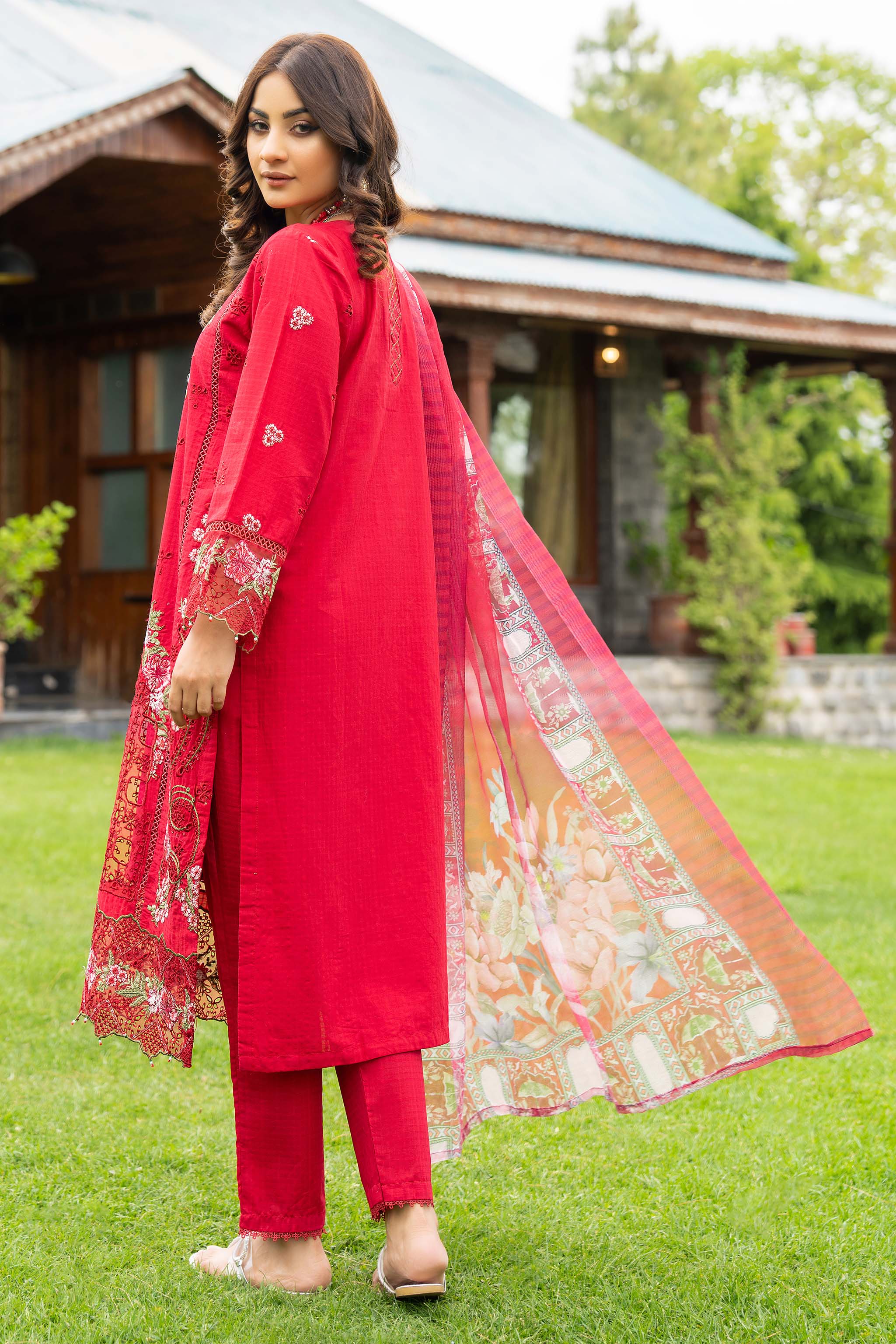 AR-3286-Shadab - Sherry's wardrobe