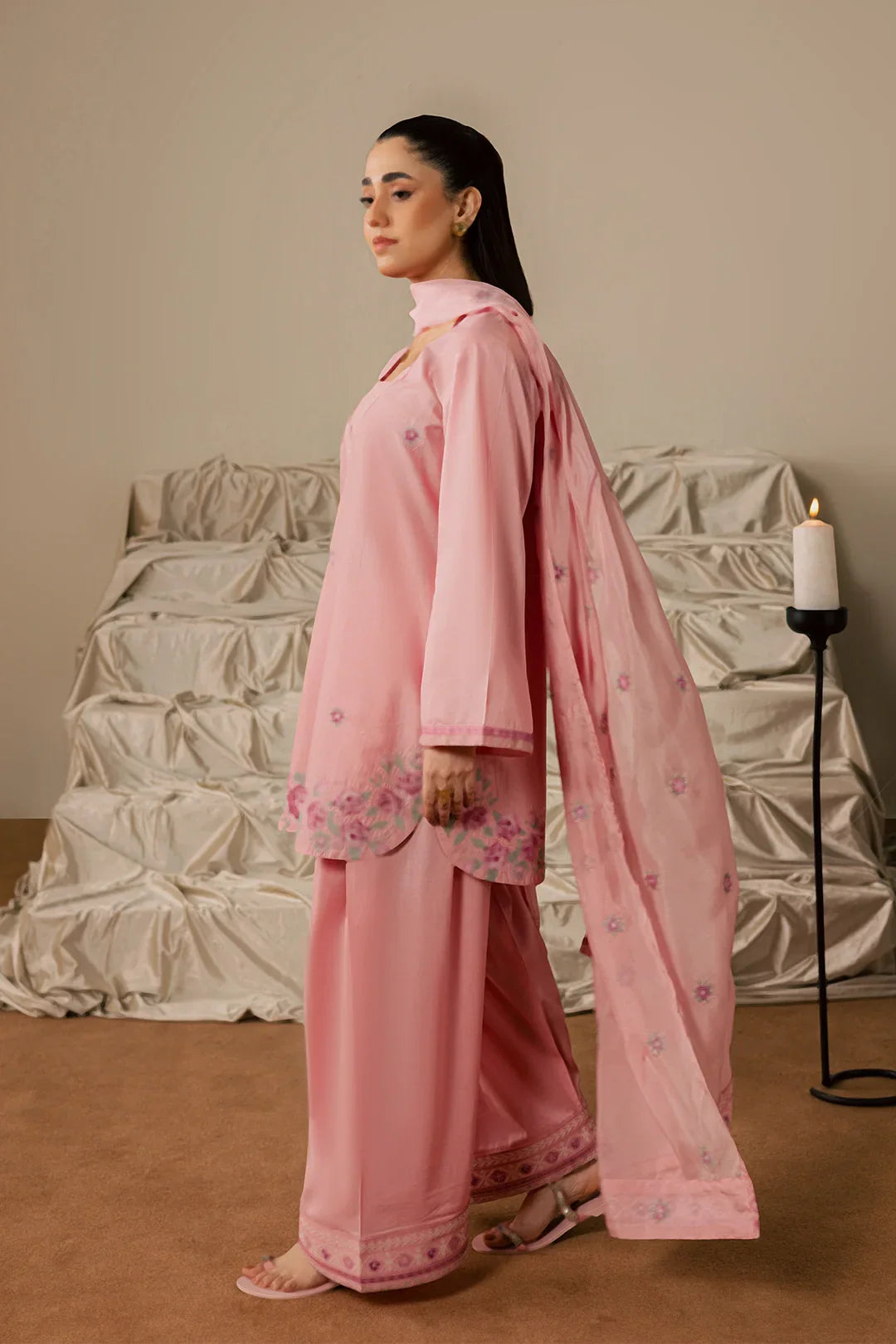 Gulrukh - MN