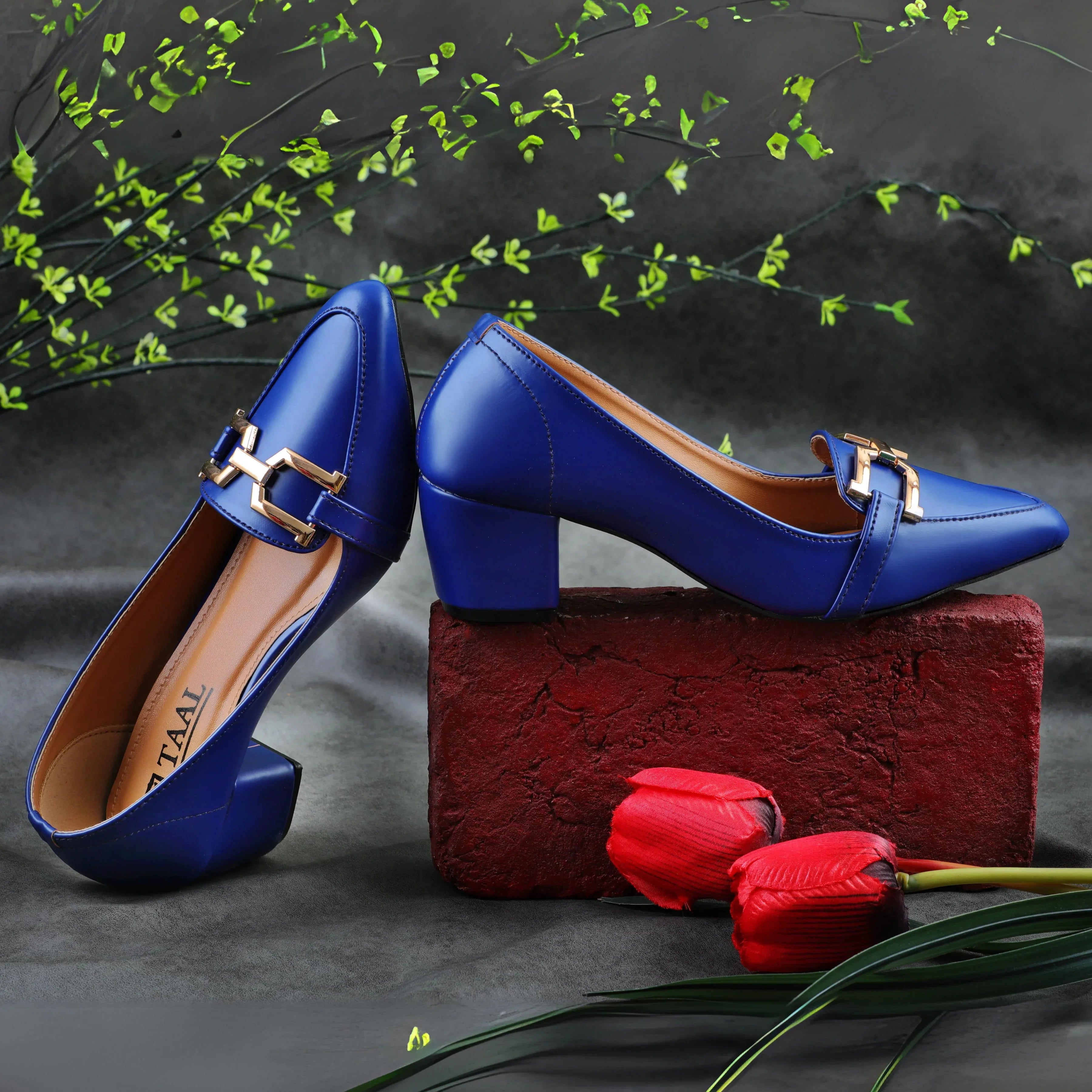 Nova Blue women court shoes