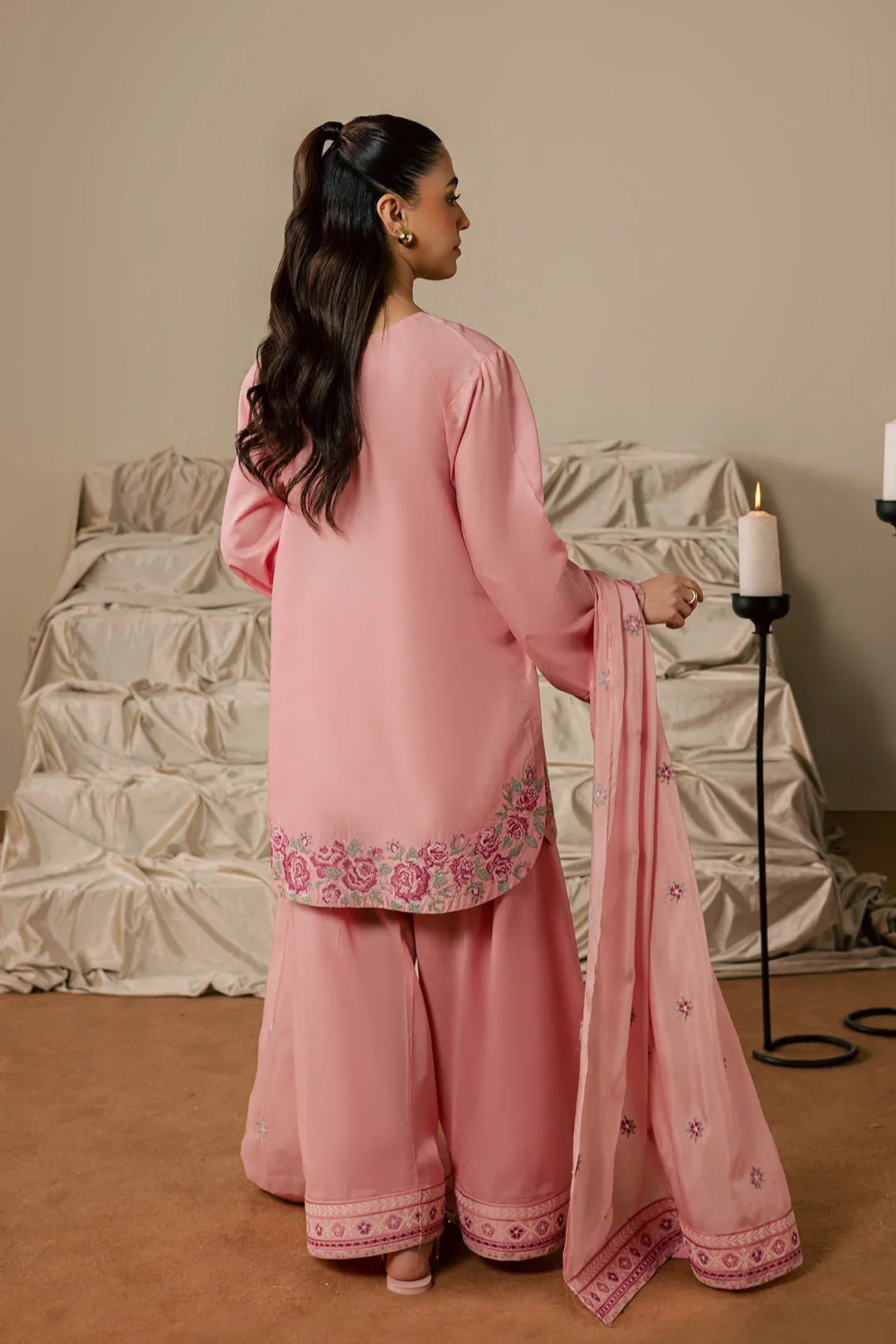 Gulrukh - MN