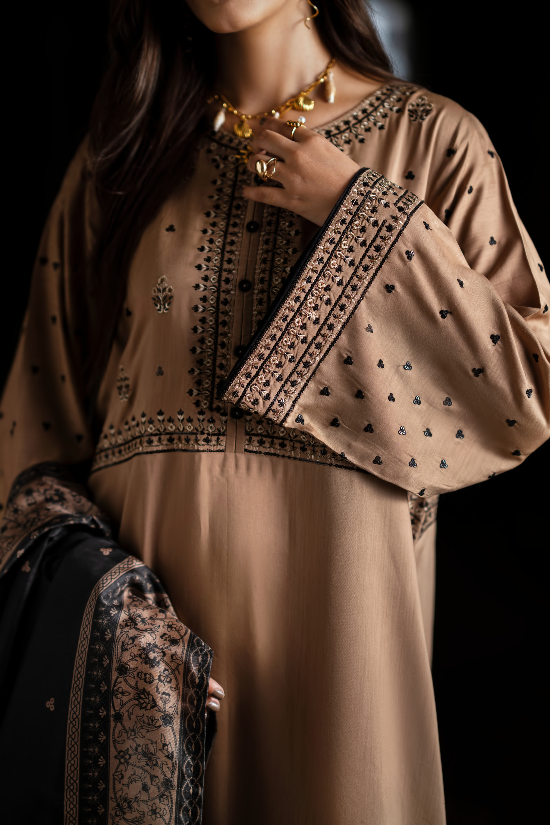 Casual lite - Desert Elegance