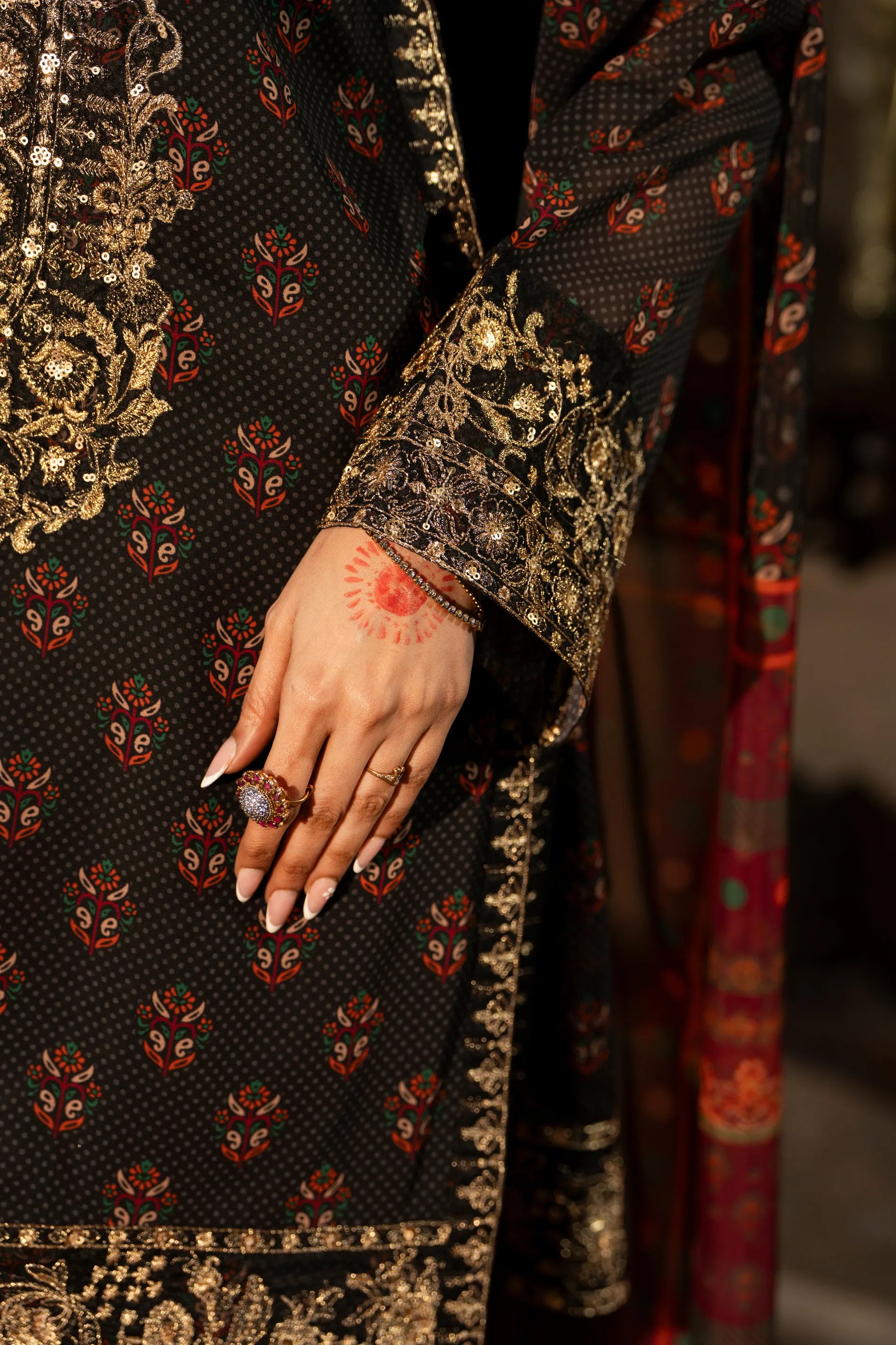 Karma-Aura-Charcoal Black F-517