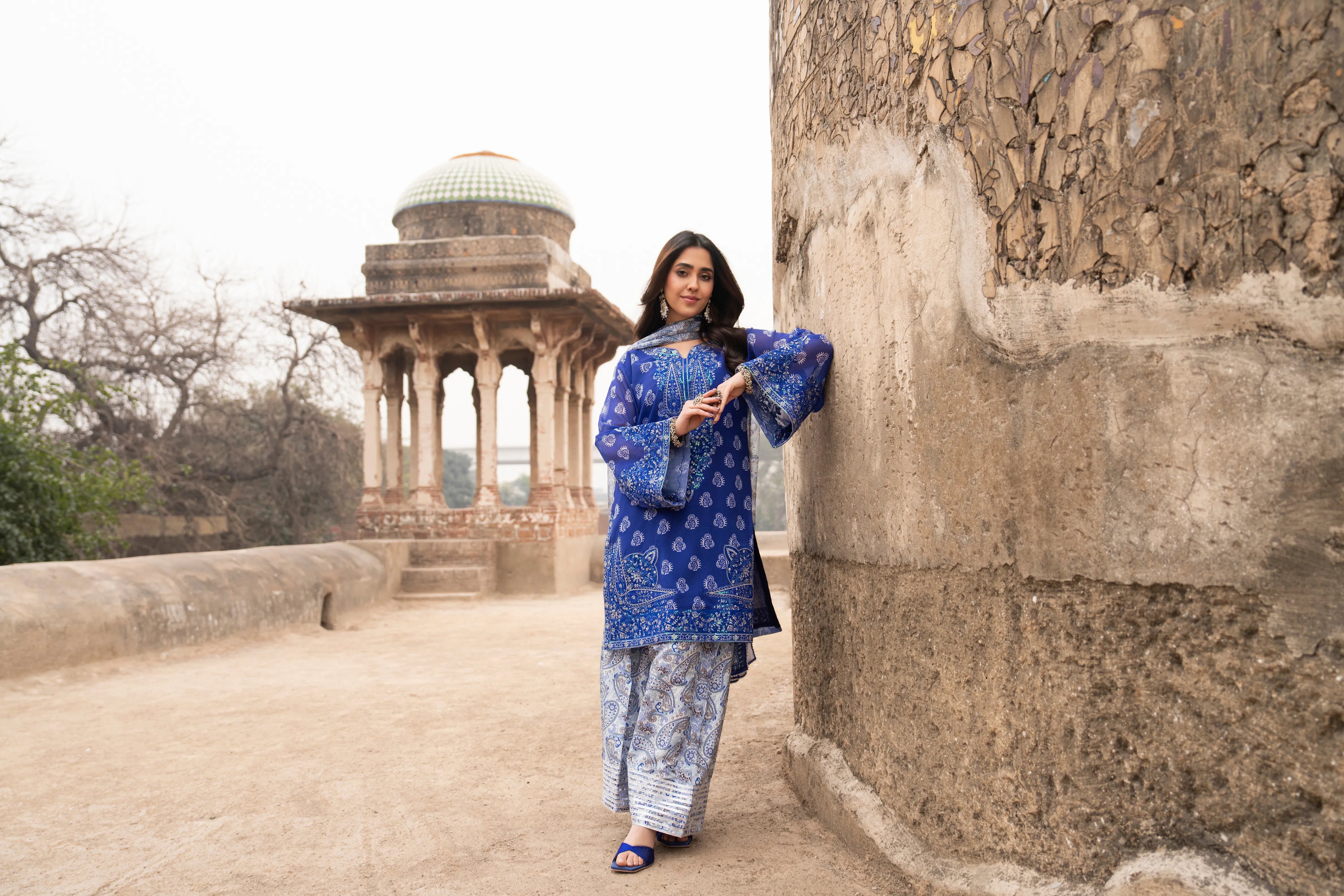 Karma-Aura- Electric Cobalt F-518