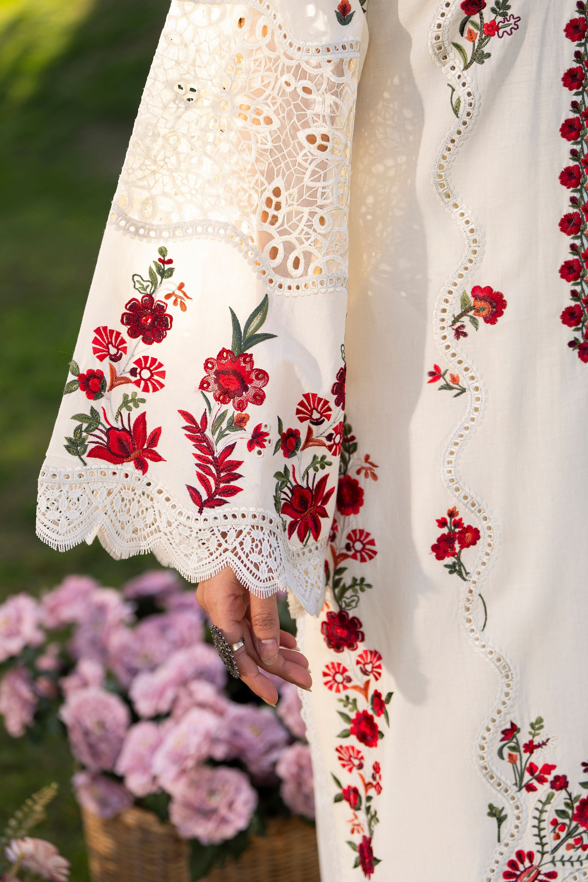 KC-1549-Swan Petal