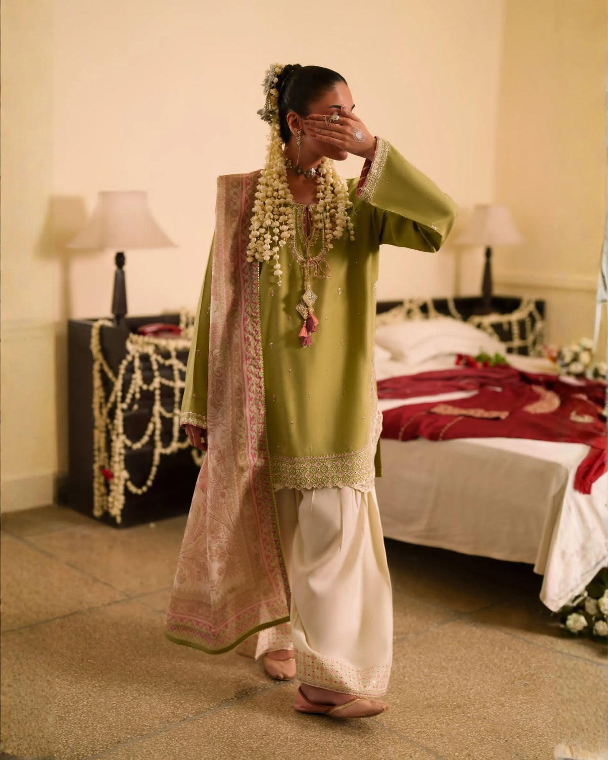 CL - Husn-e-Bahara - Festive Edit
