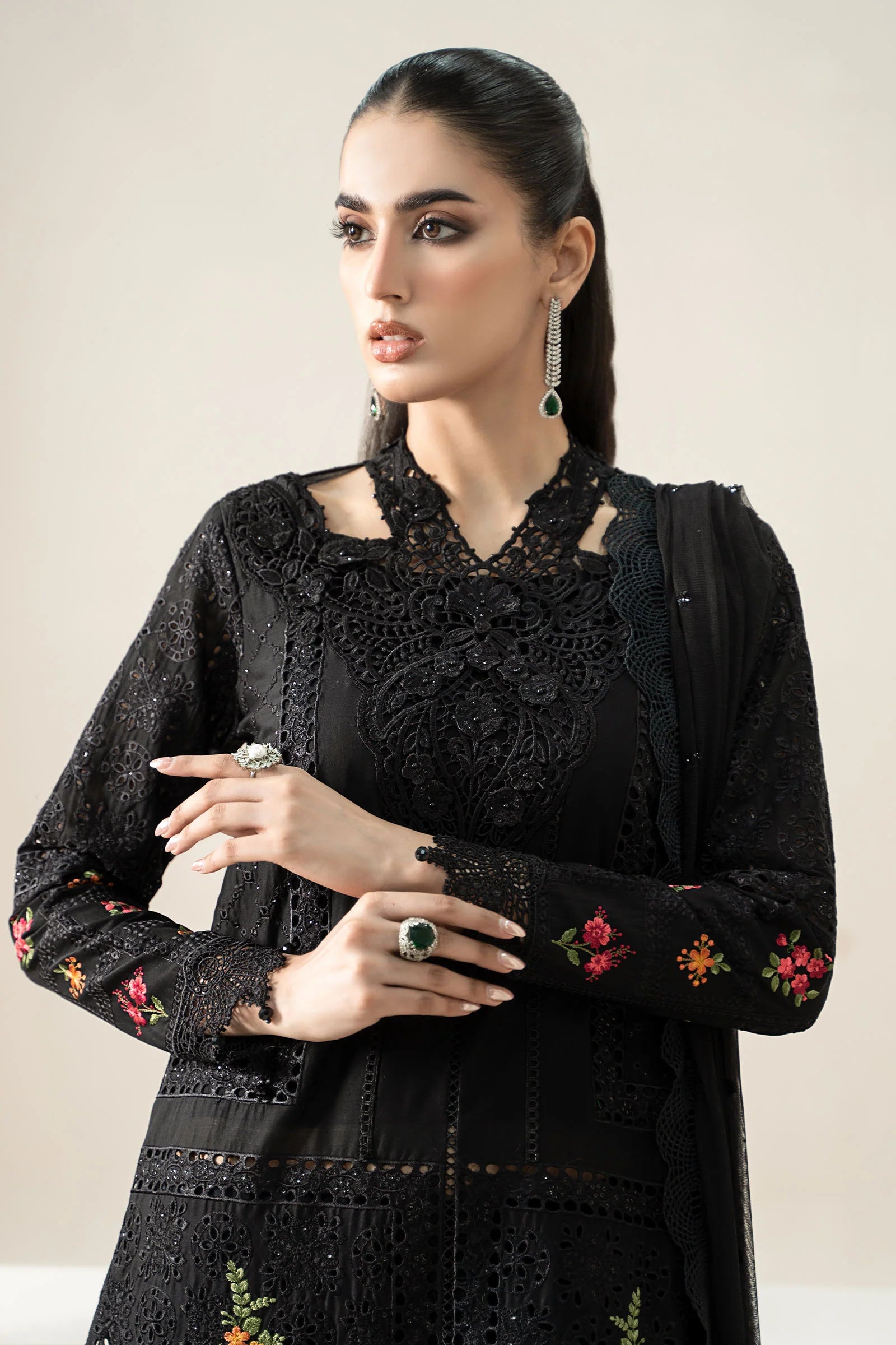 AL 4296 BLACK