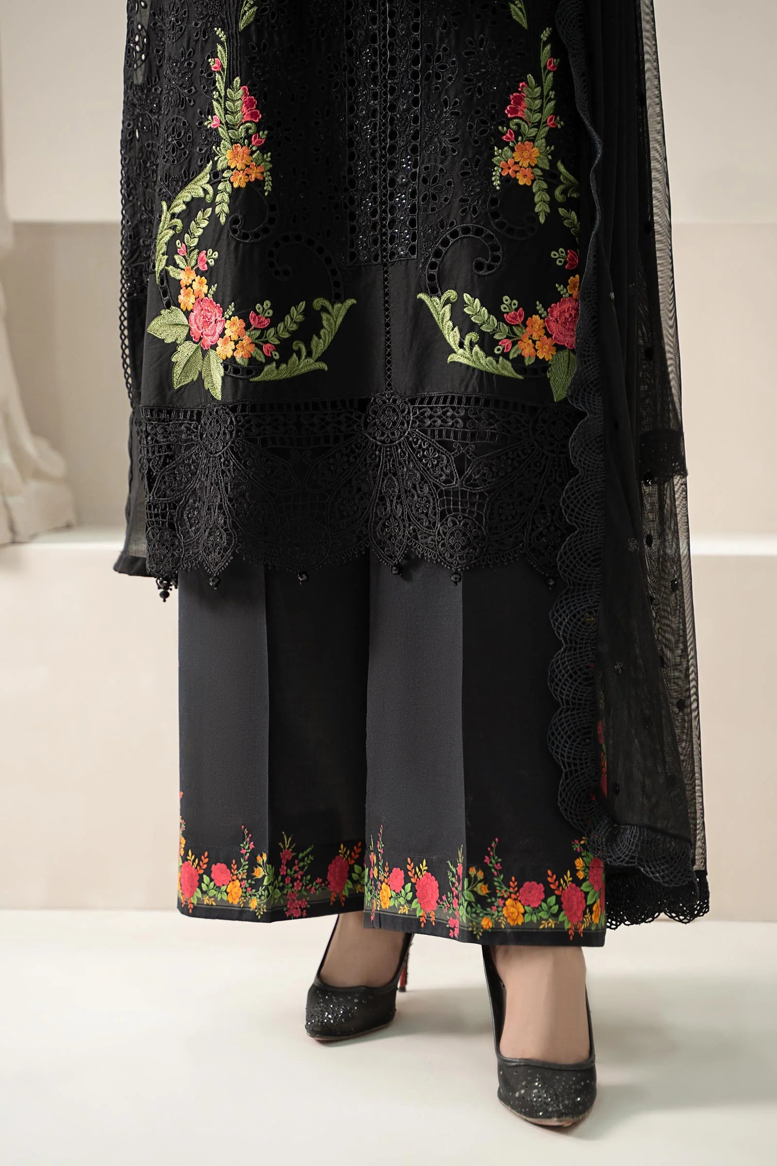 AL 4296 BLACK