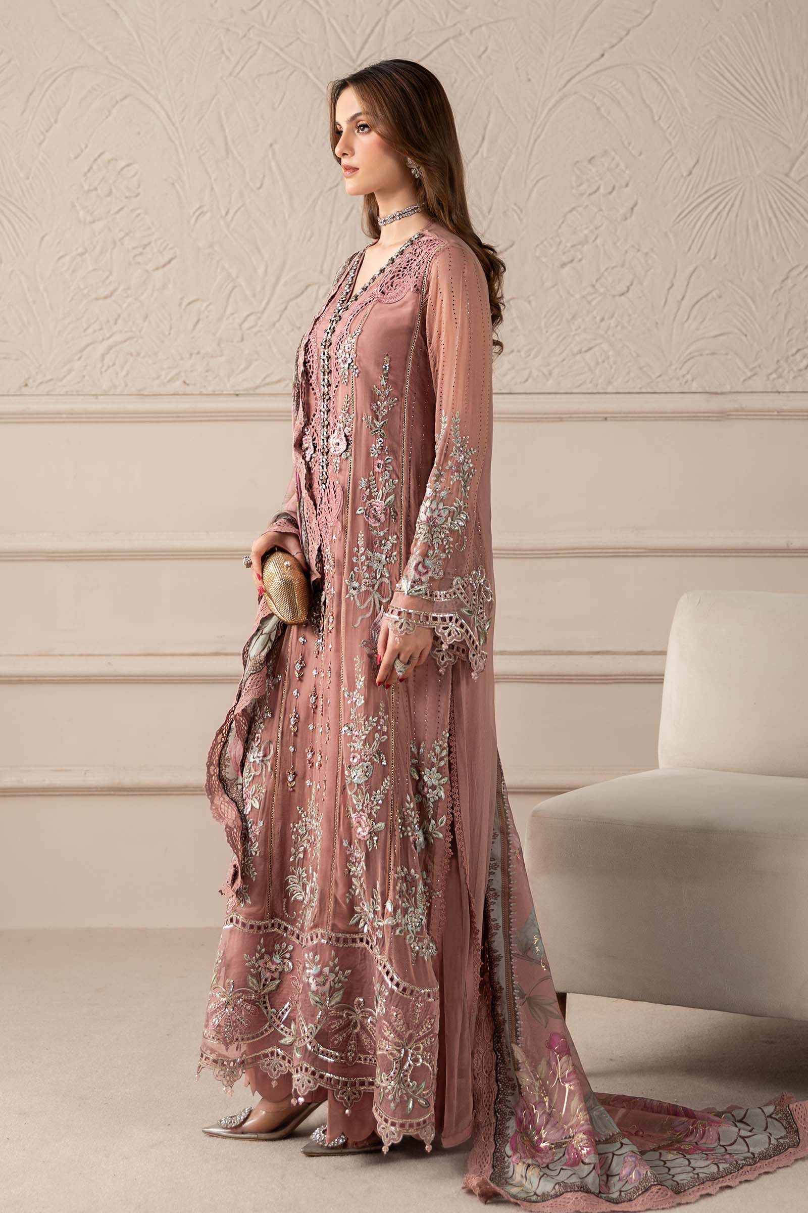 MARIA B| 4352