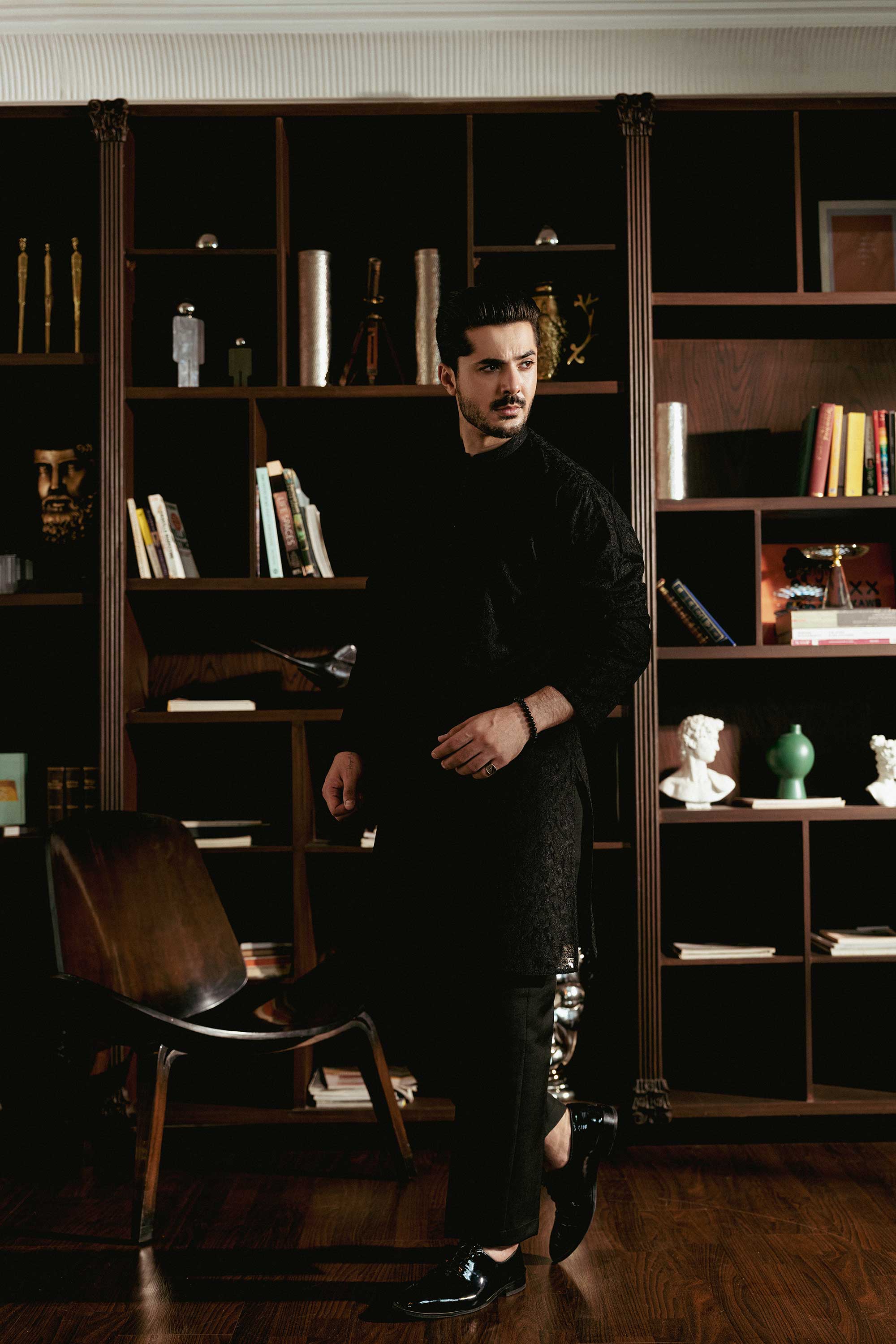 Black Embroidered Kurta Trouser Kurta FD-5071