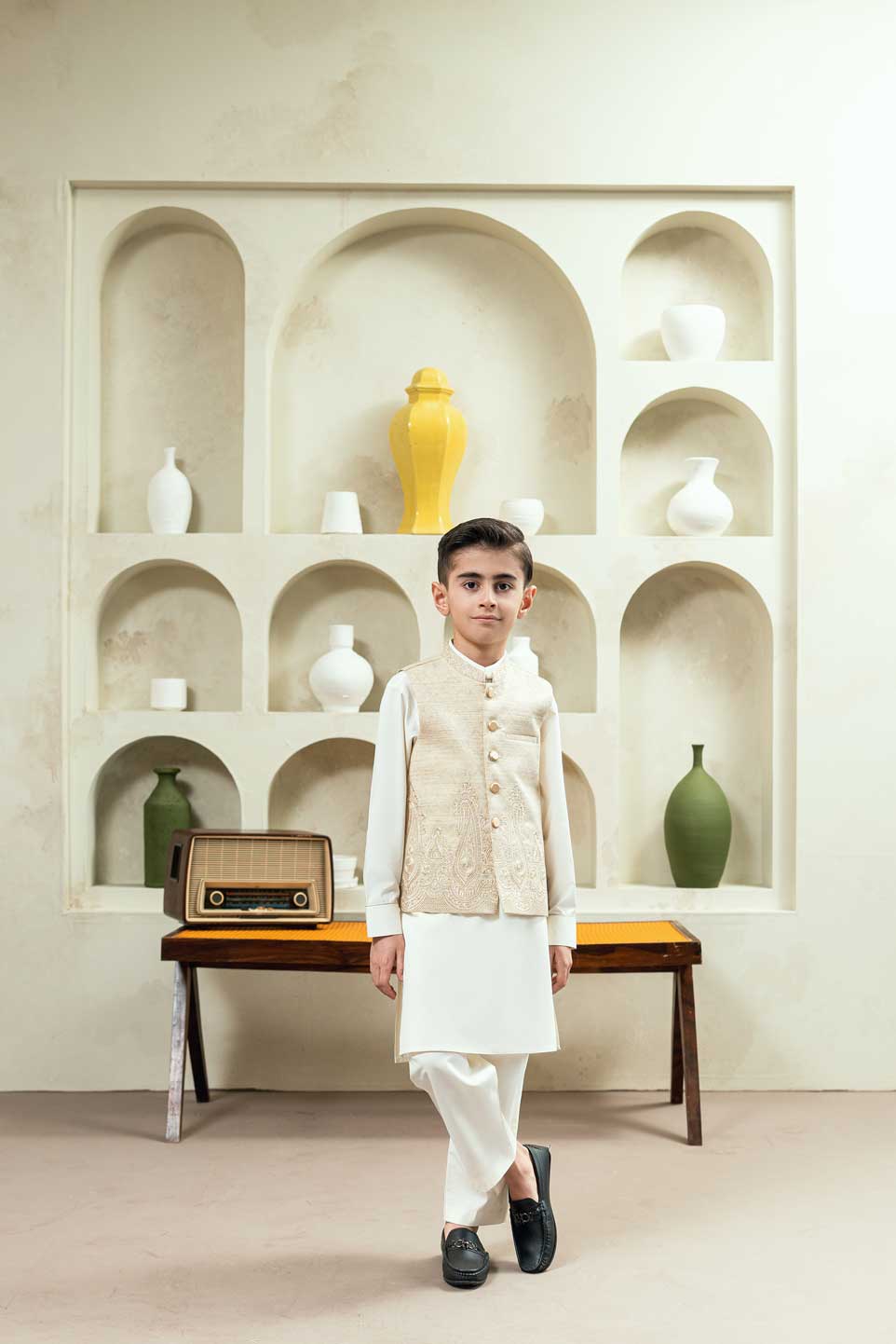 Off White Embroidered Waistcoat Suit KD - 13