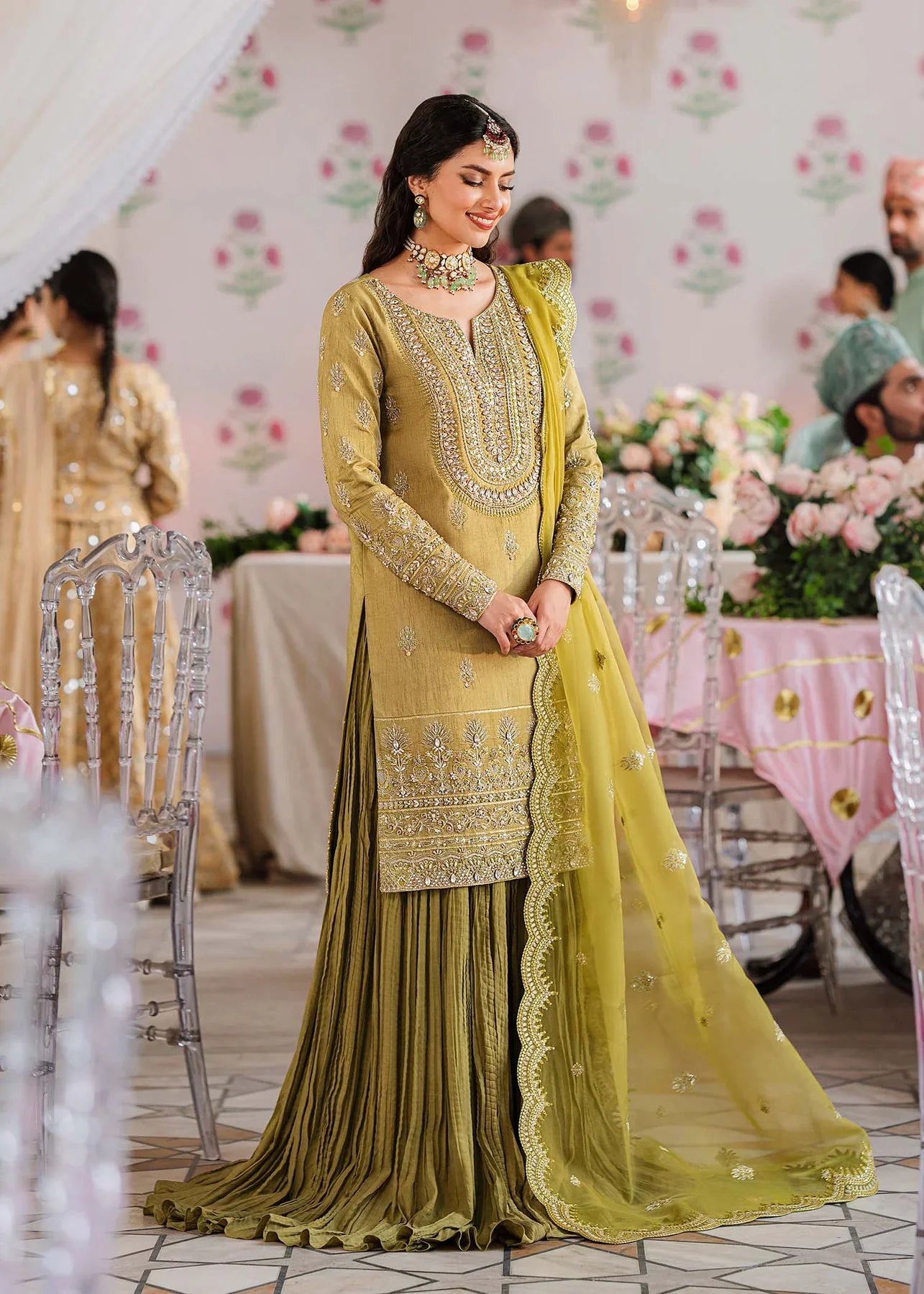 MEHARZAD - Sherry's wardrobe