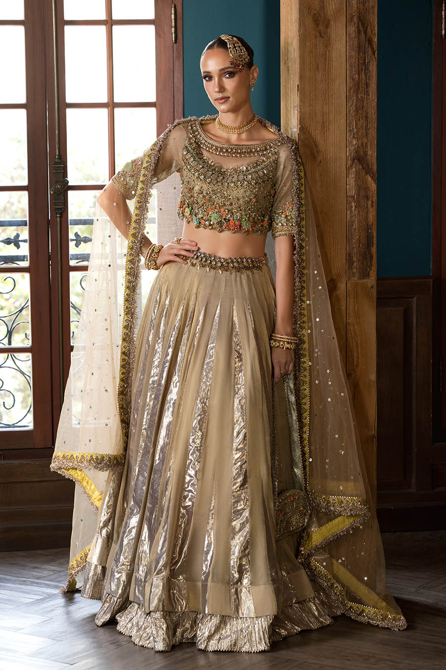 E-310 Gold Brown