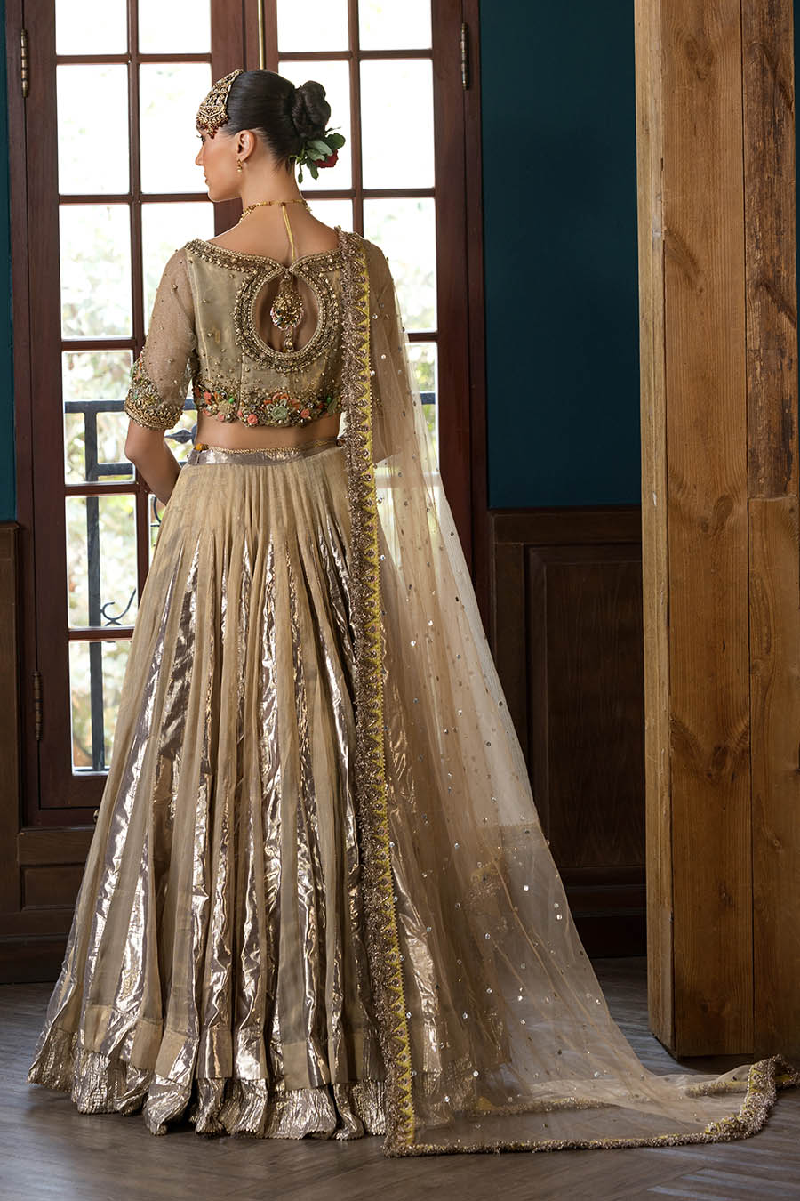 E-310 Gold Brown