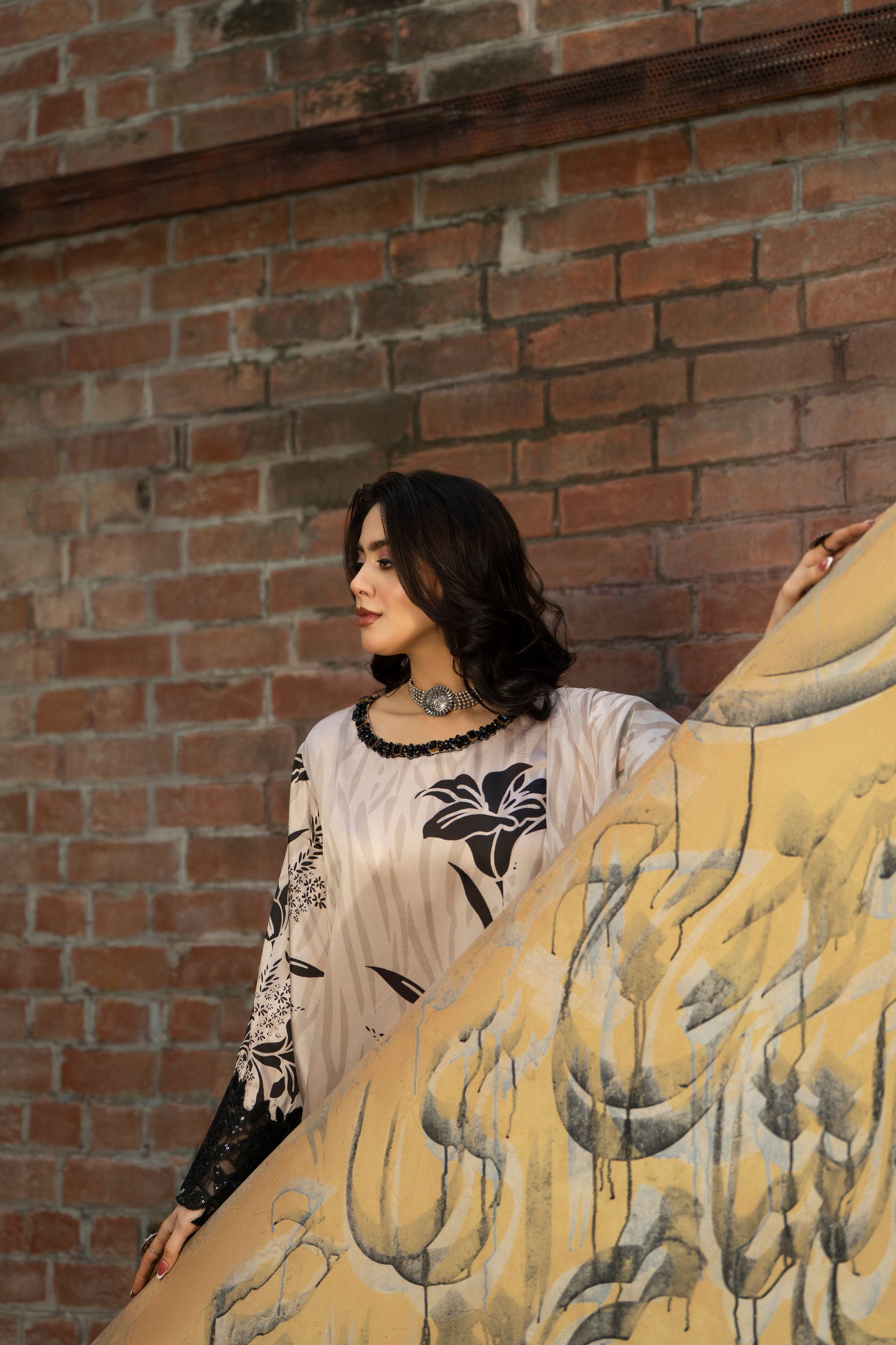 Karma Eliana - F-510 Champagne