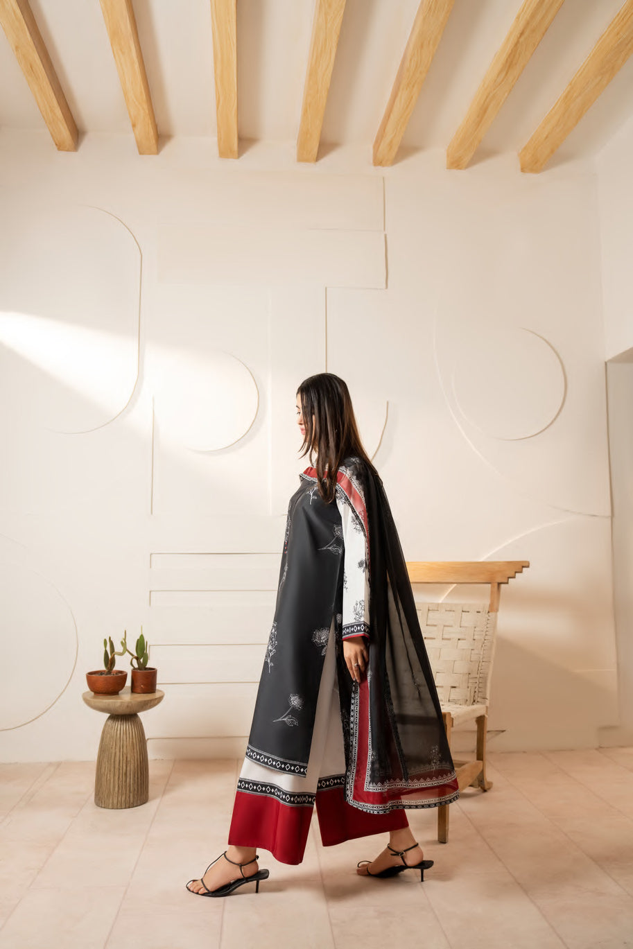 Casual lite - Monochrome Muse