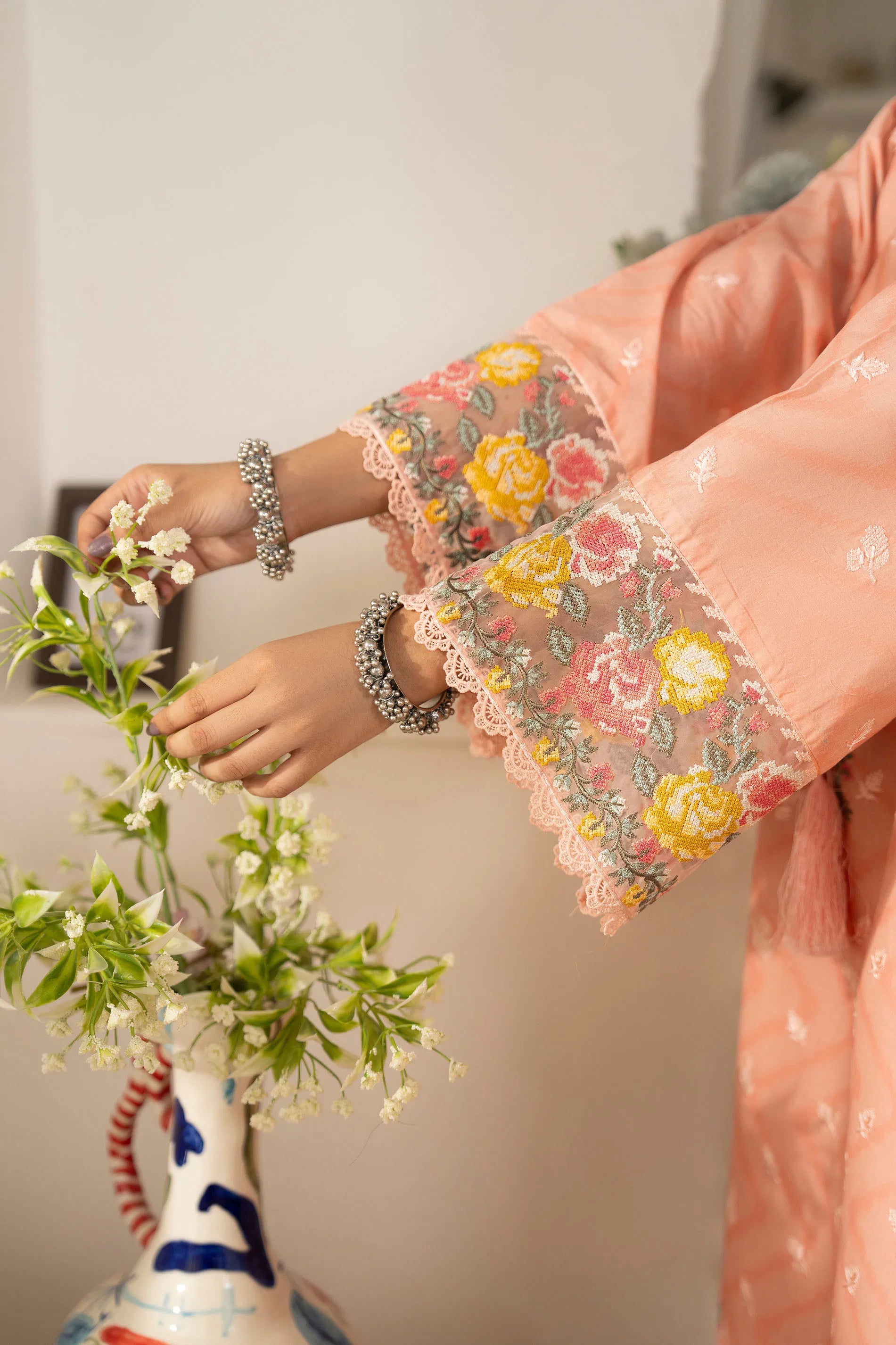 KC-1589 - Apricot