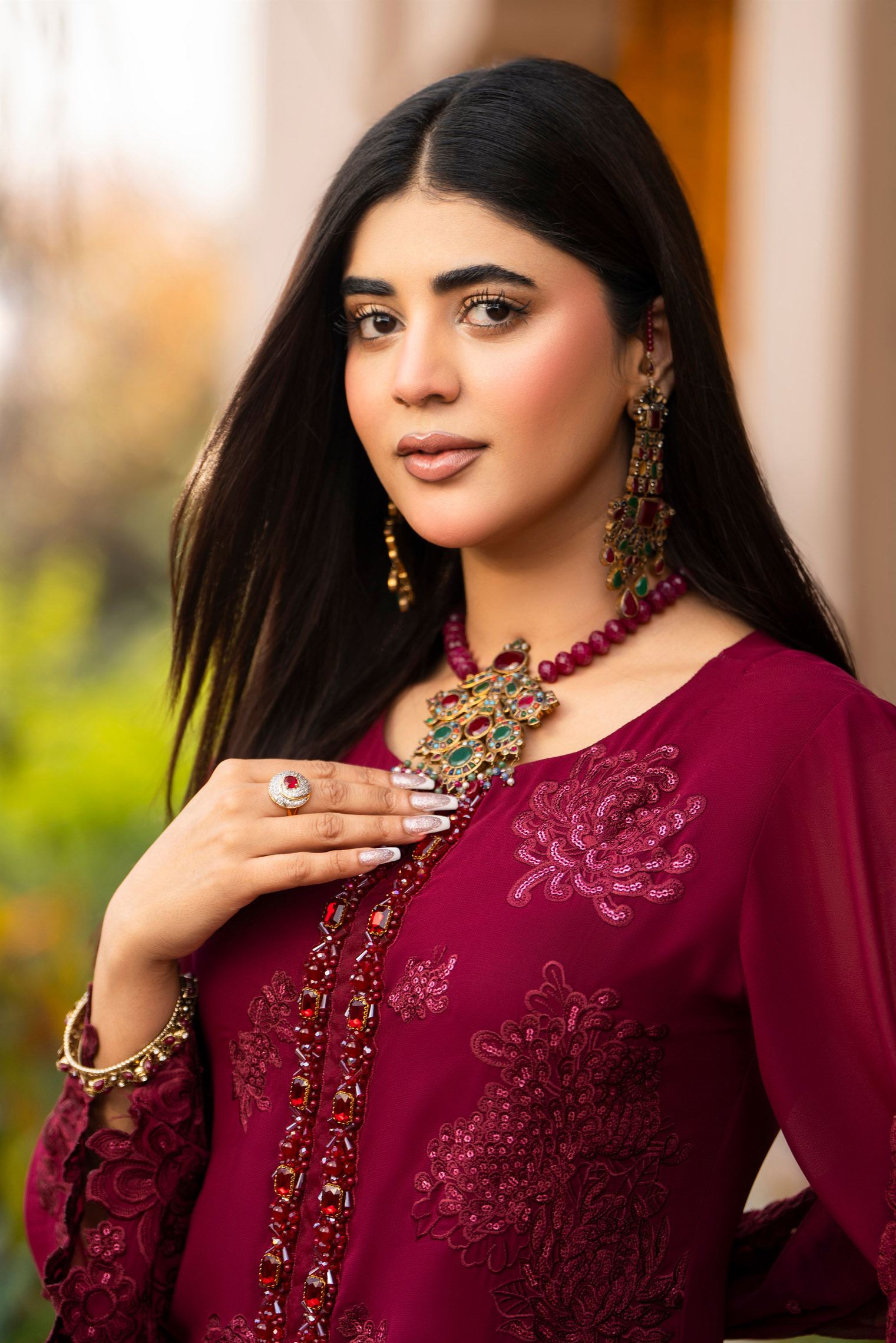 Karma Hayat - F-497 Crimson Velvet