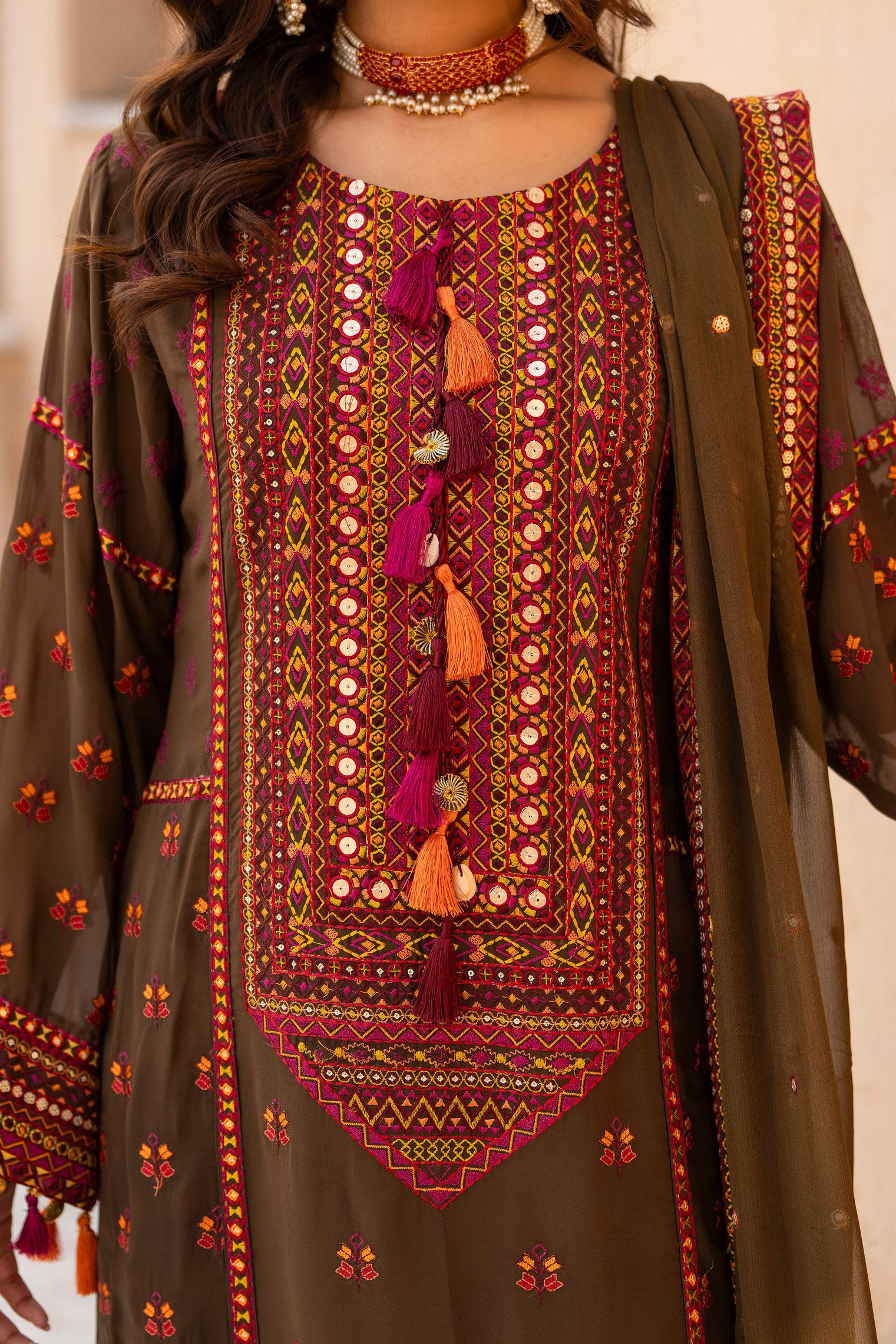 Karma Hayat - F-495 Antique olive