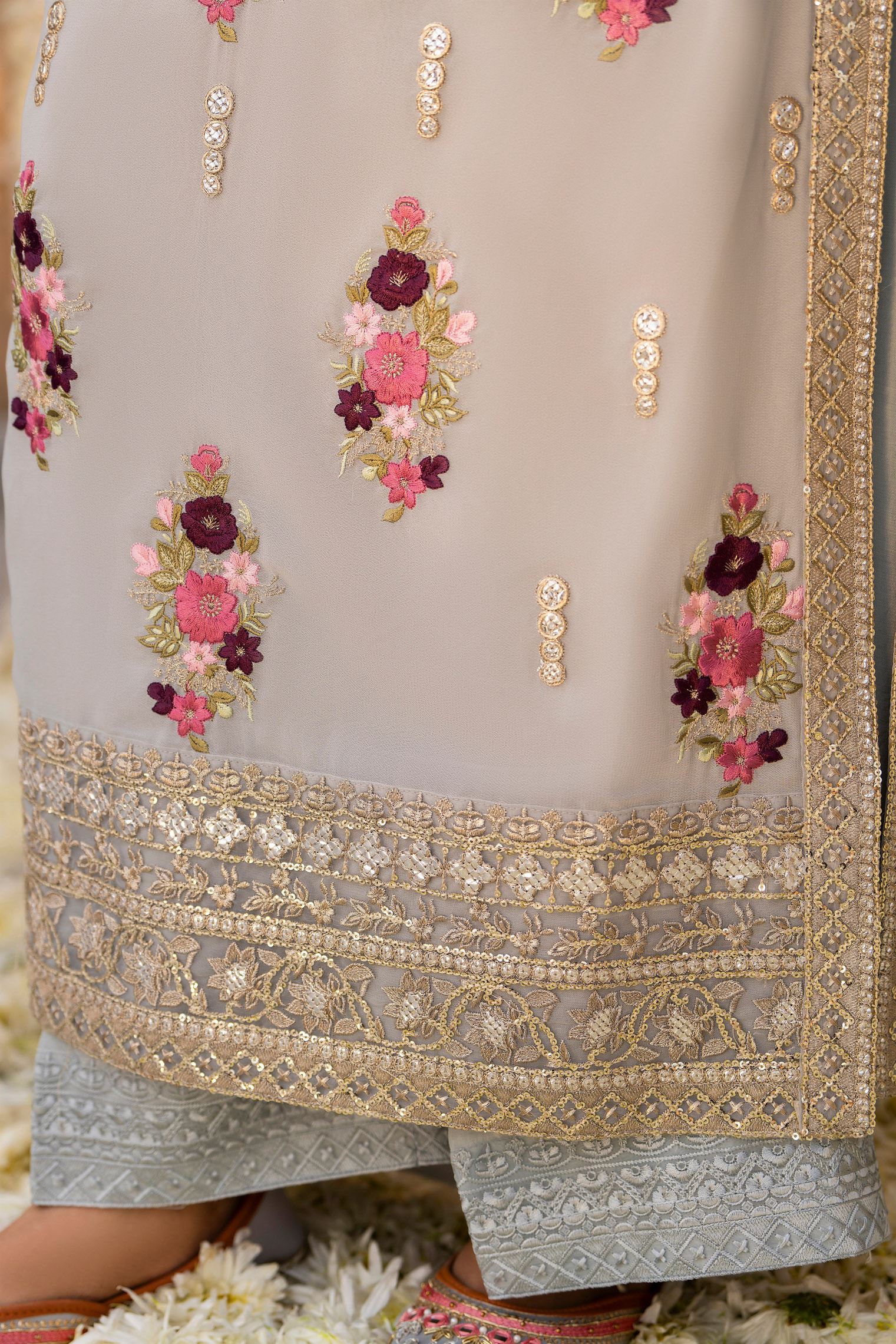 Karma Hayat - F-496 Glacier Blue