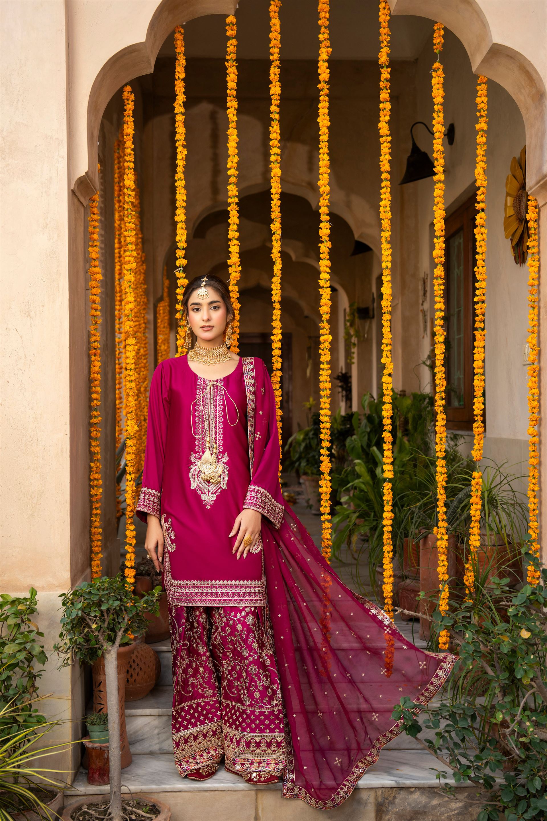 Karma Hayat - F-493 Hot Rose