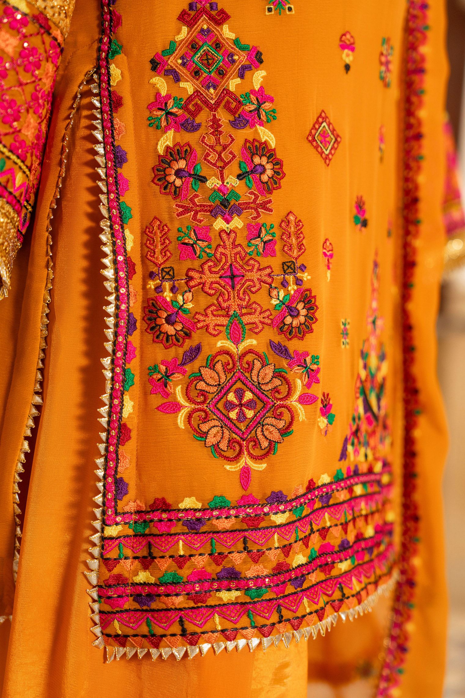 Karma Hayat - F-492 Goldenrod