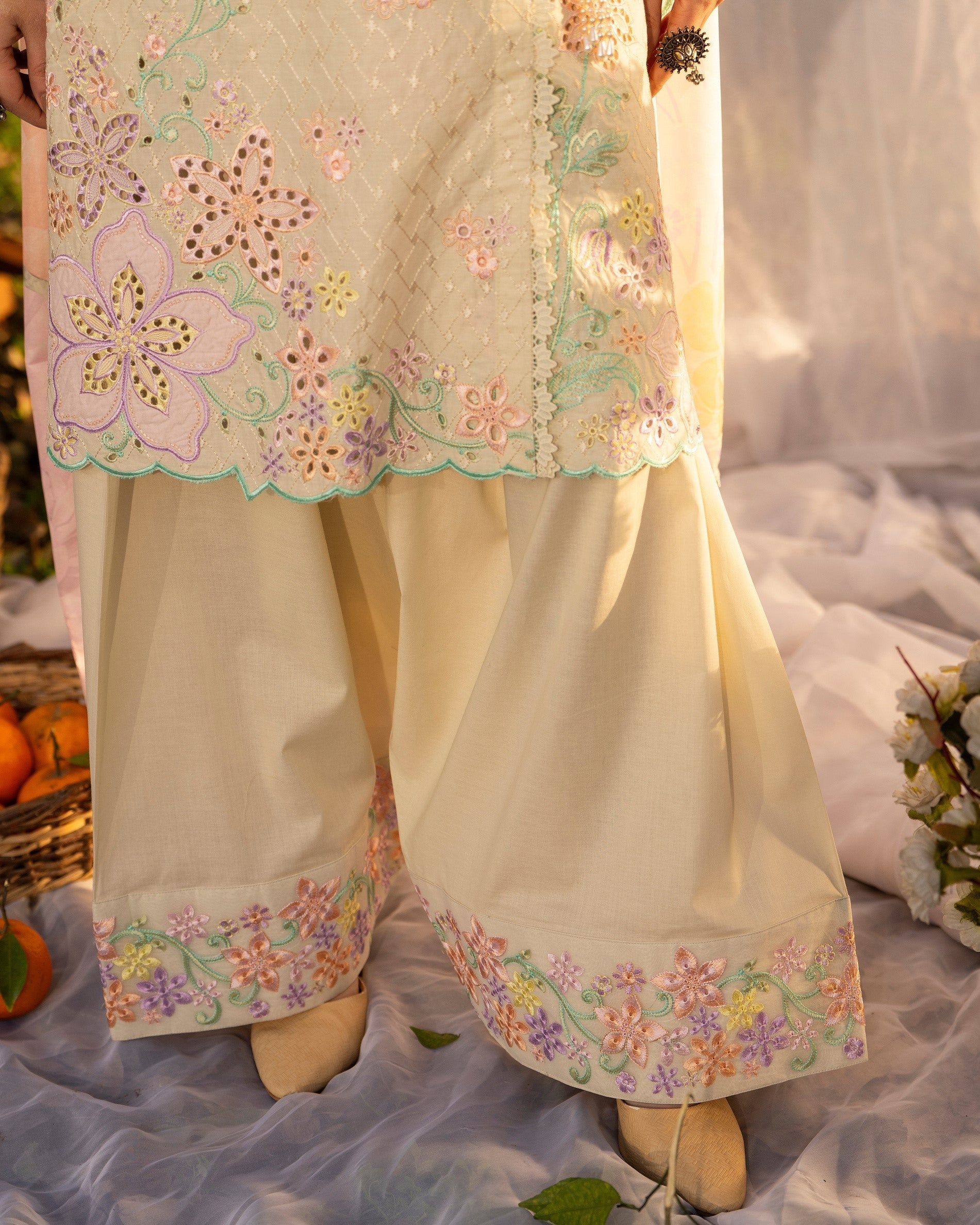 Karma Haya 1545 Egg Shell