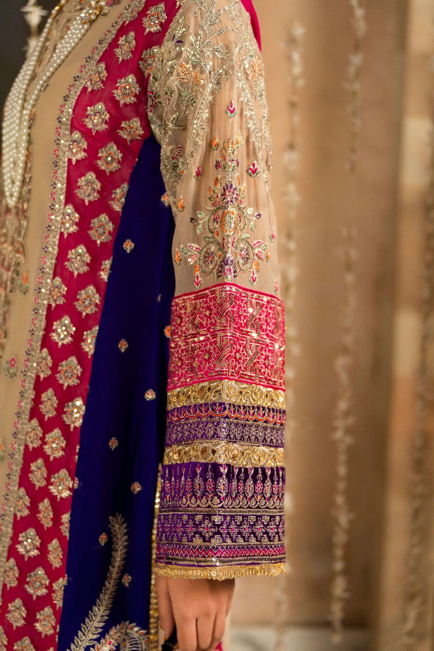 Karma Jahanara - F-501 Camel Brown
