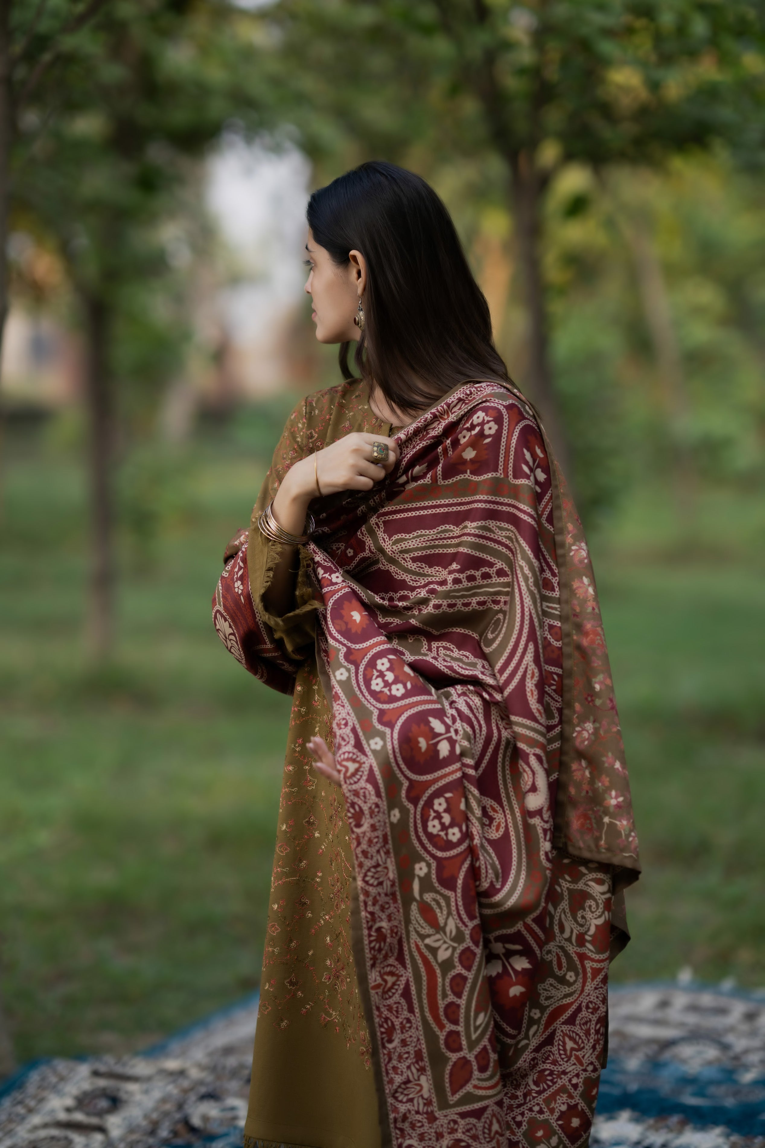 Casual Lite - Walnut