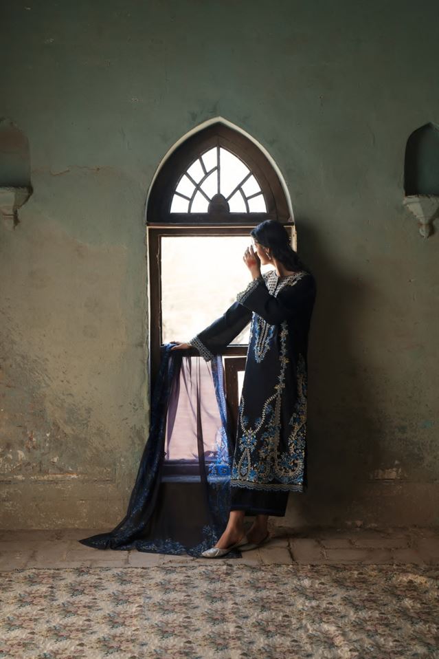 Casual lite - Midnight Royality
