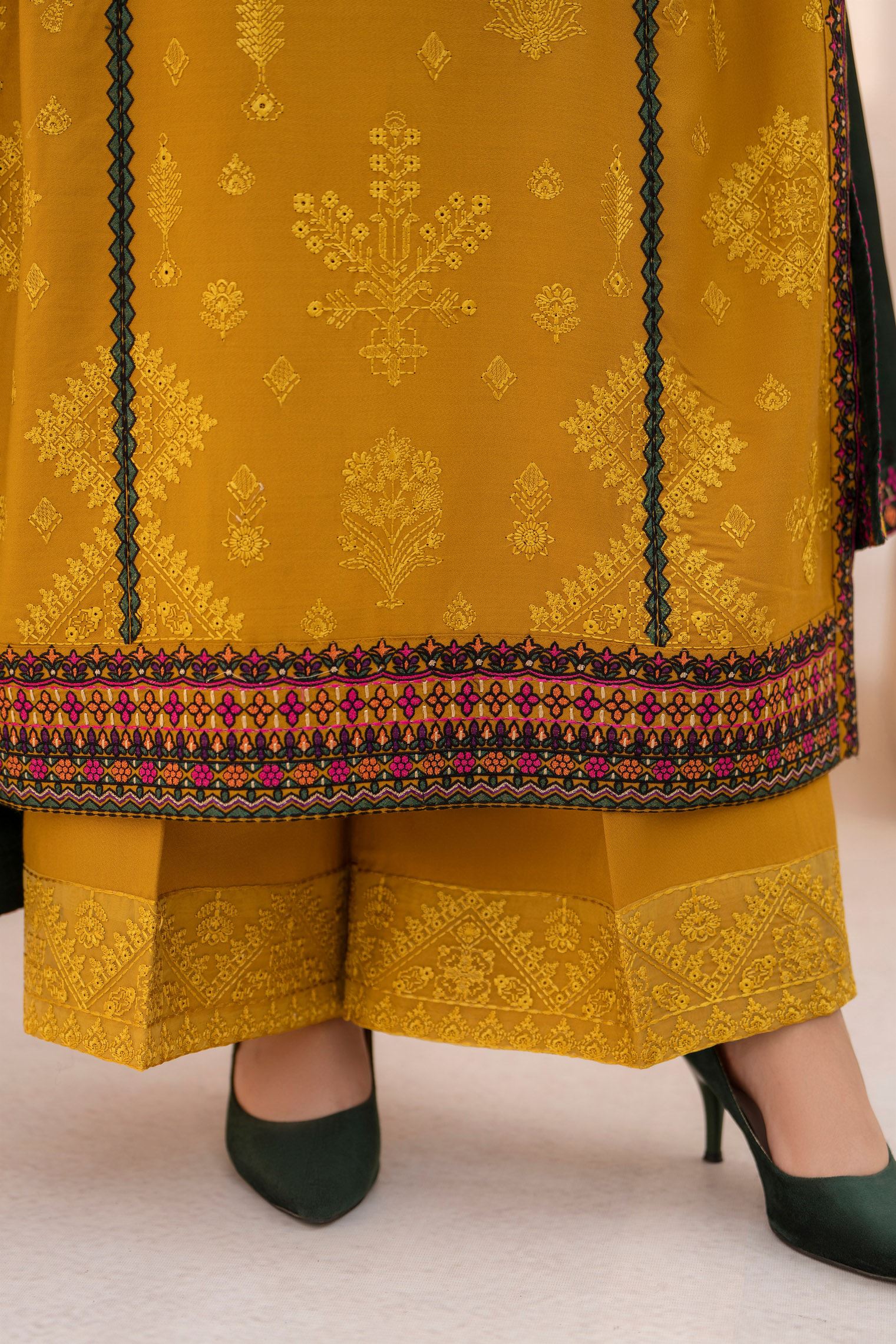 Karma Mishaal 1535 Mustard