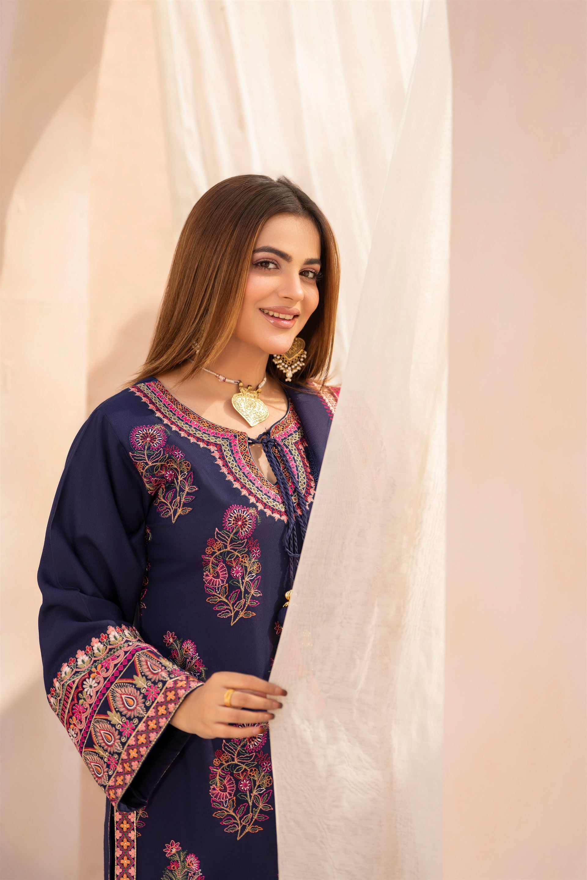 Karma Mishaal 1534 Admiral Blue