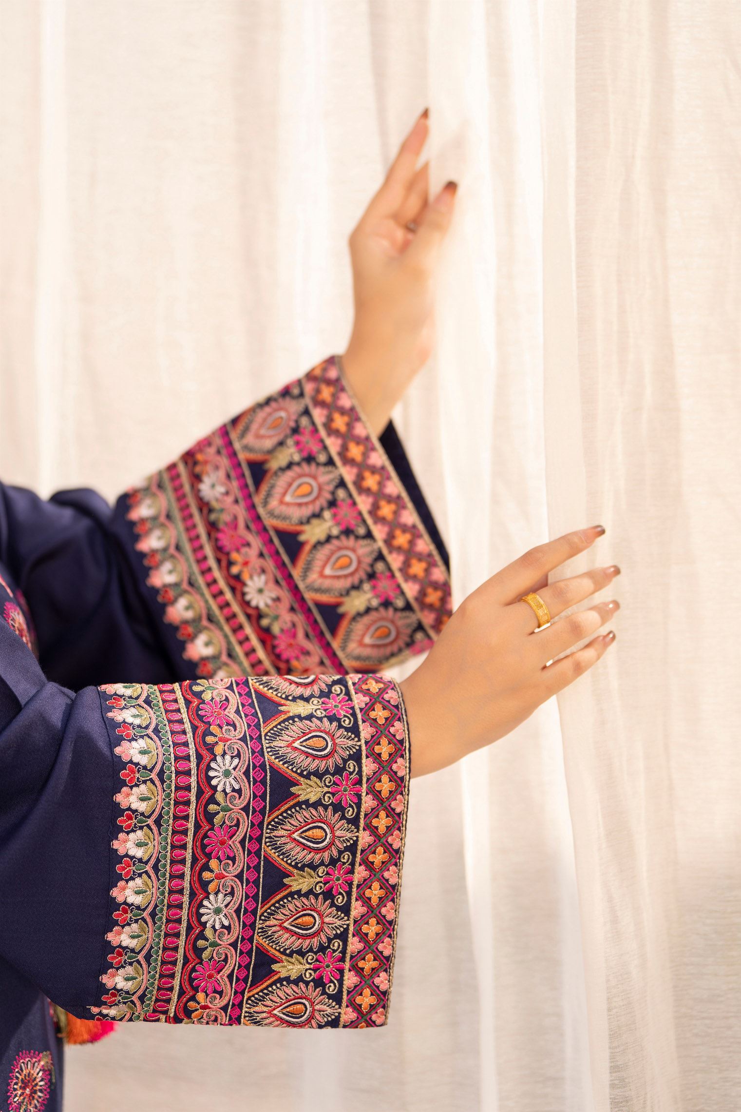 Karma Mishaal 1534 Admiral Blue