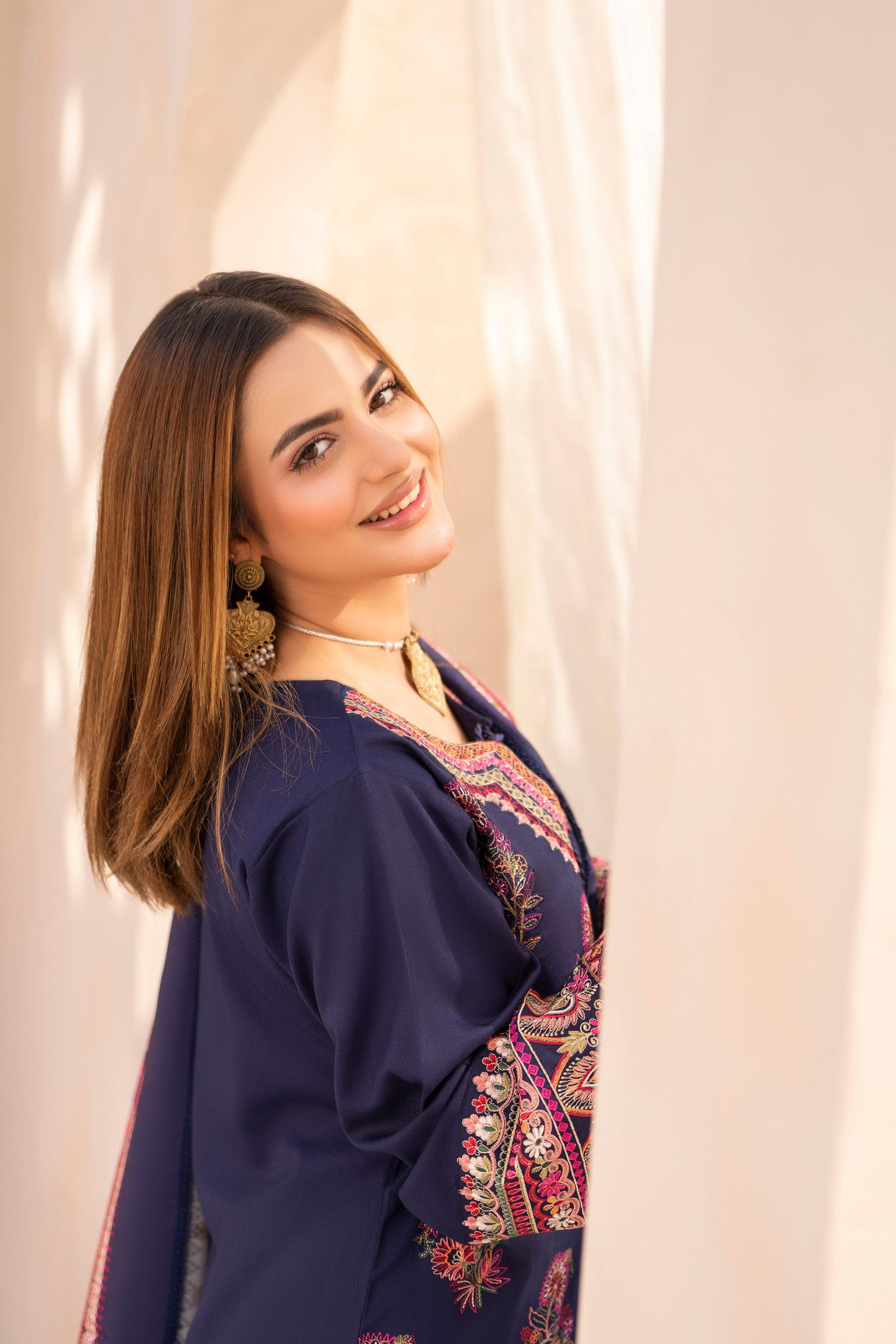 Karma Mishaal 1534 Admiral Blue