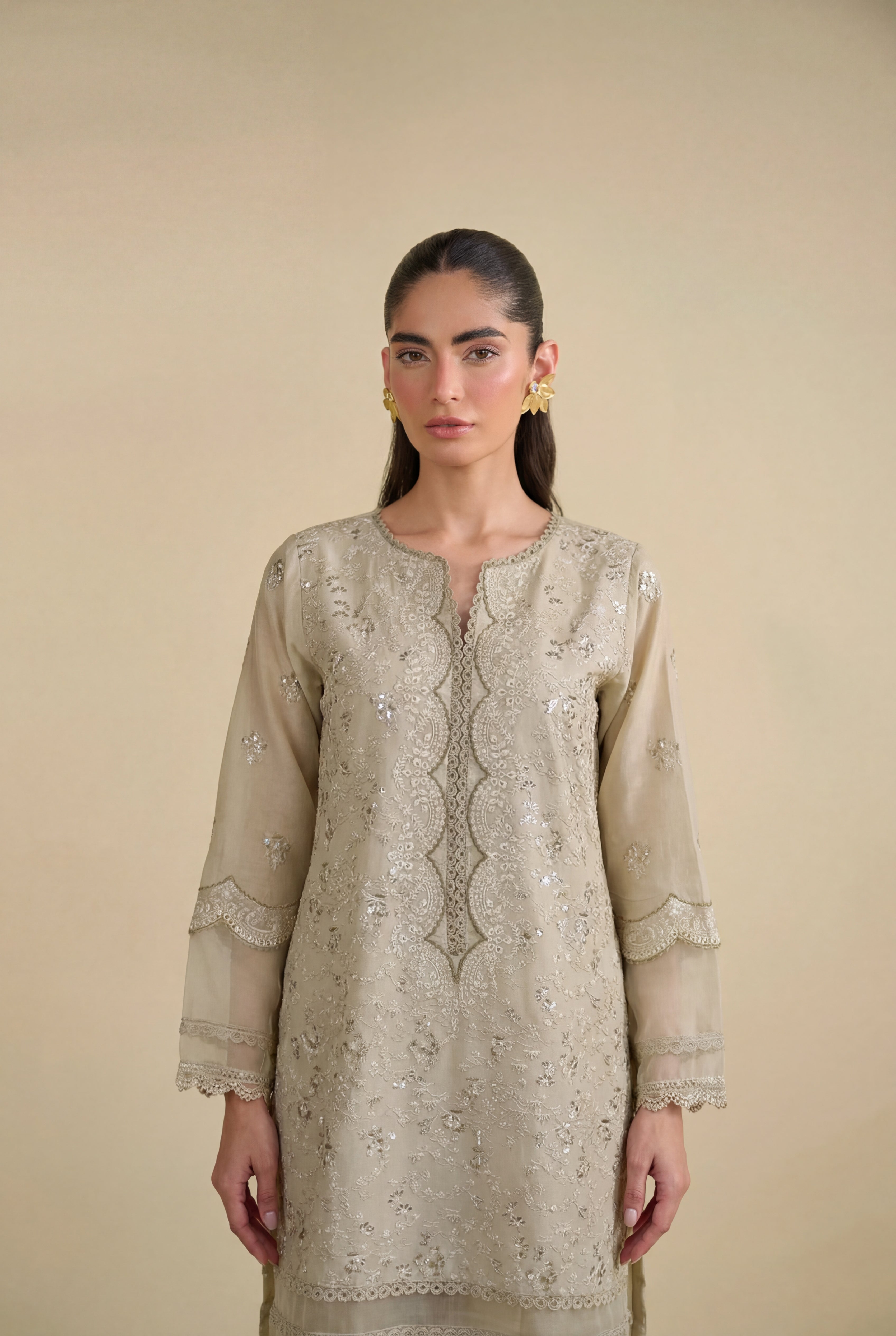 Nazaakat-Lawn