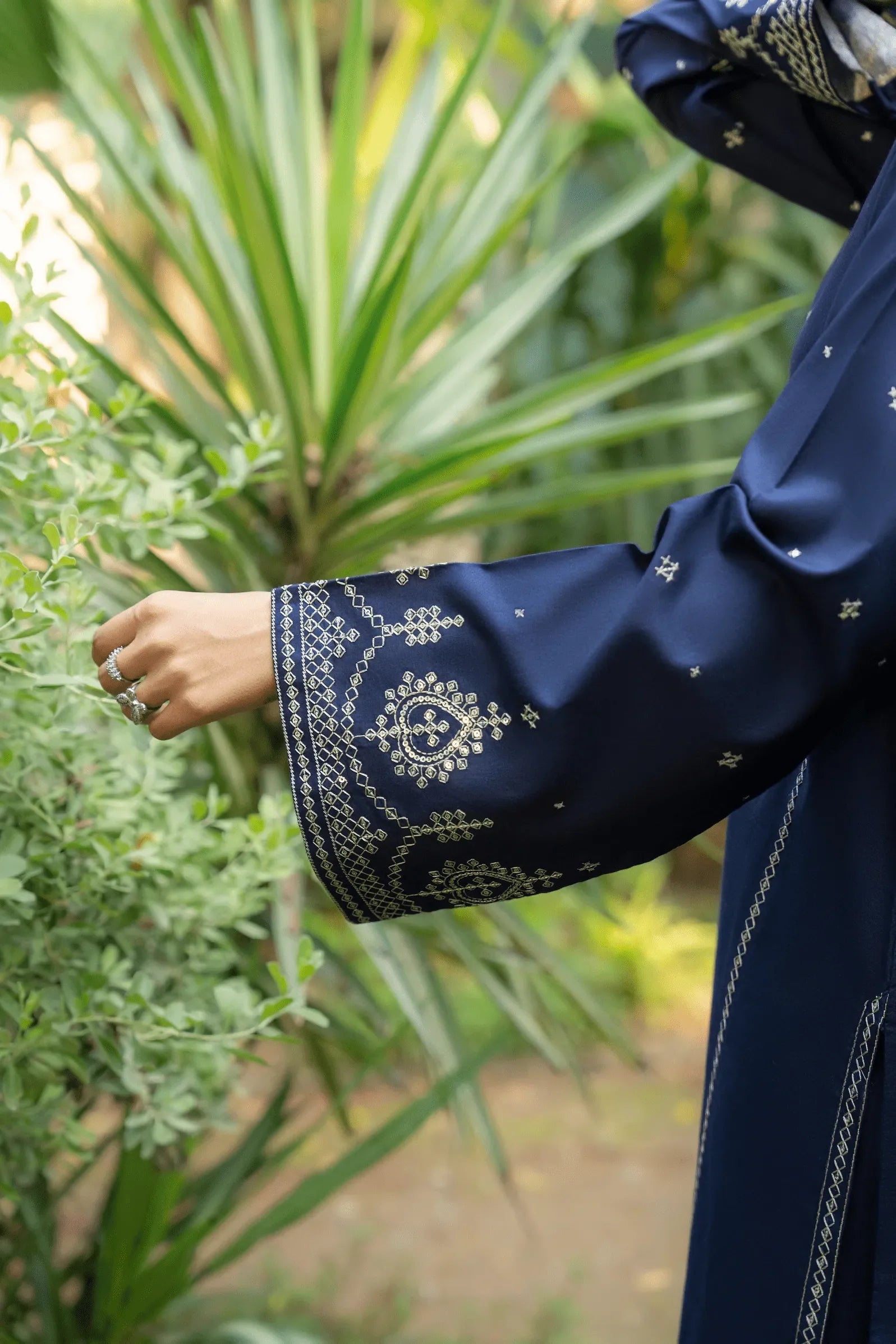 Casual Lite - Indigo Echo