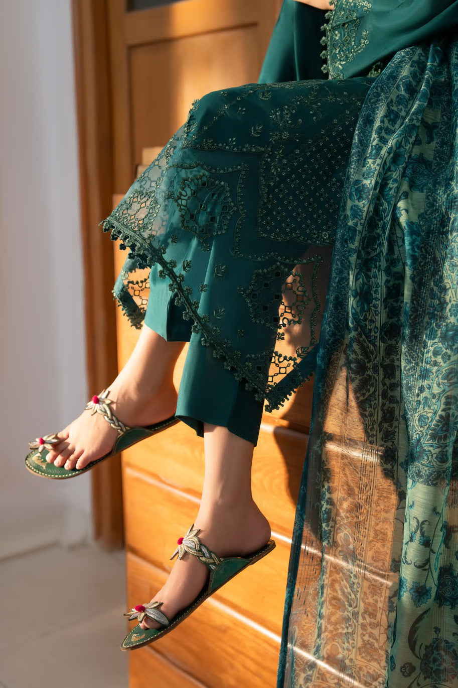 Casual lite - Emerald Whispers