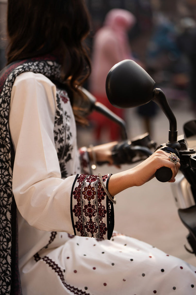 Casual Lite - Perchai