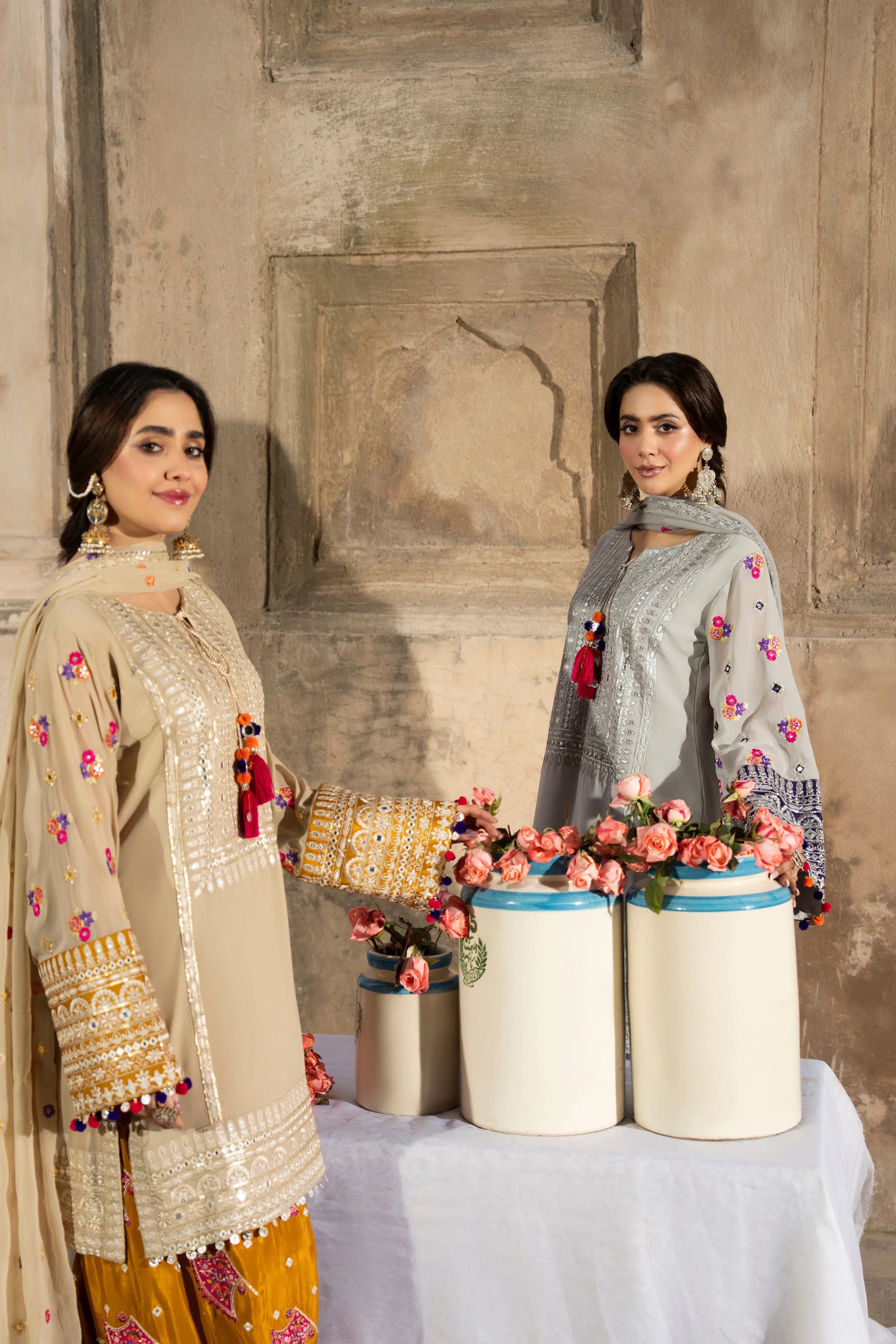 Karma - Saj Dhaj - F-526  Silver & Royal