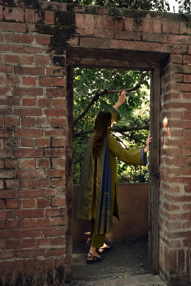 Casual Lite - Verdant Whispers