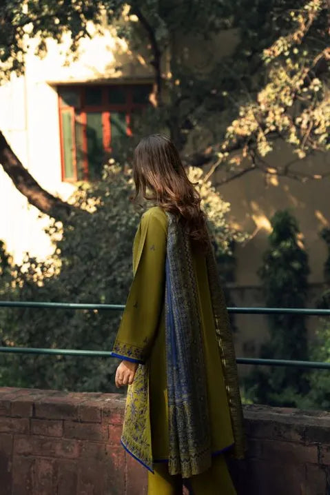 Casual Lite - Verdant Whispers