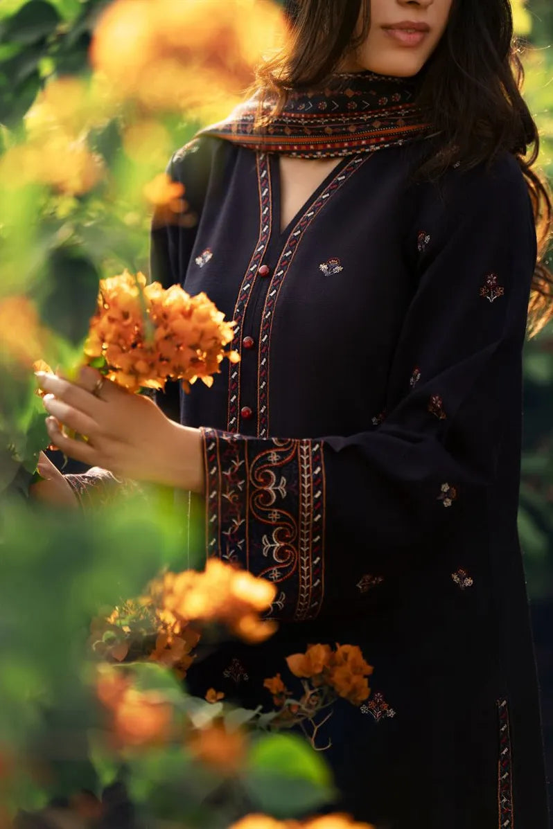 Casual Lite - Shadowed indigo