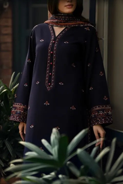 Casual Lite - Shadowed indigo