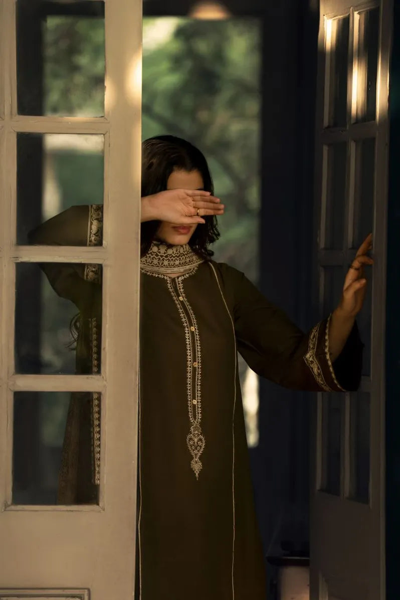 Casual Lite - Forest Noir