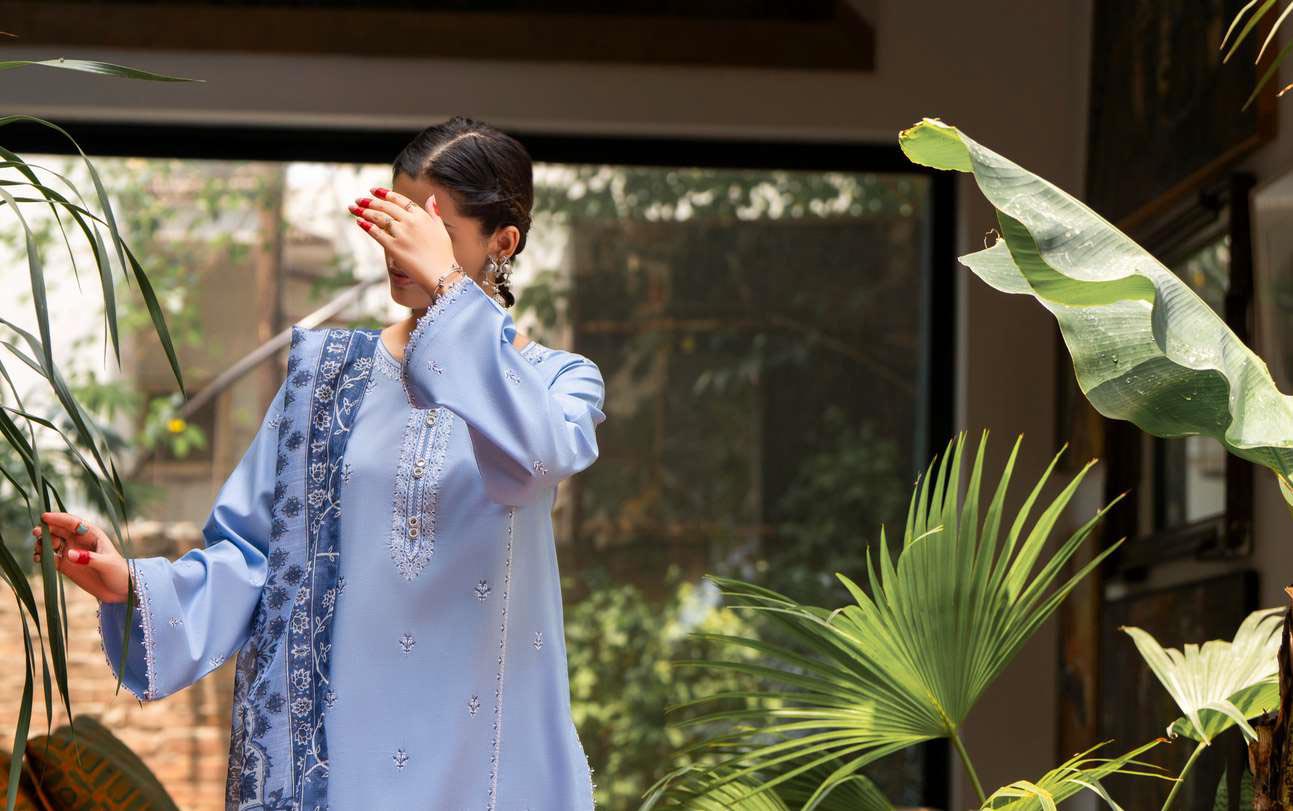 Casual Lite - Little Sky